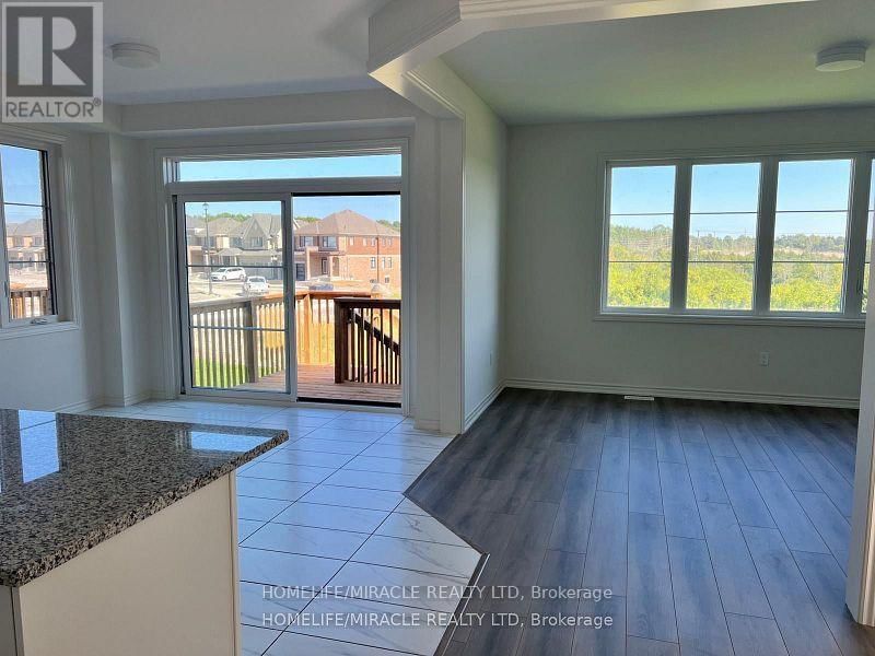 1004 TRAILSVIEW AVENUE Image 13