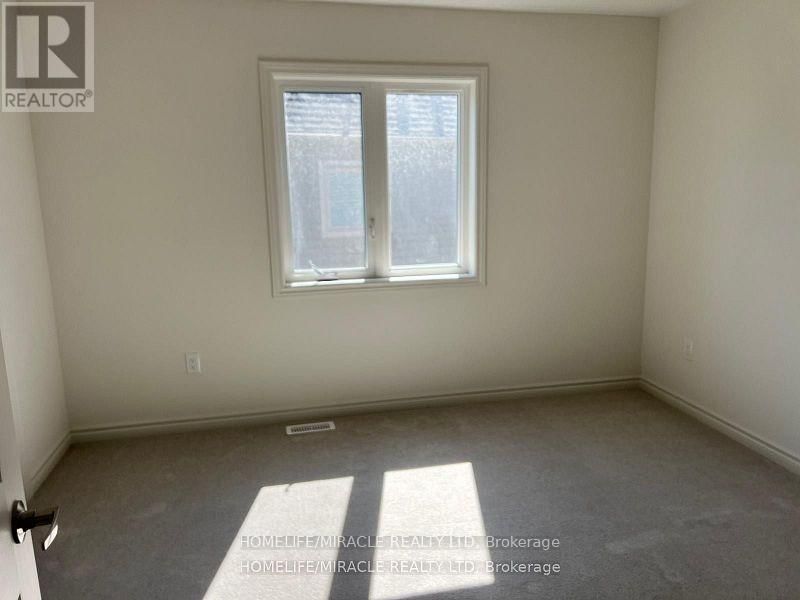 1004 TRAILSVIEW AVENUE Image 22