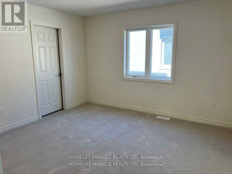 1004 TRAILSVIEW AVENUE Image 25