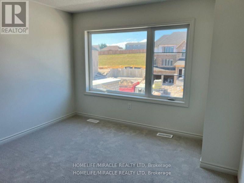 1004 TRAILSVIEW AVENUE Image 26
