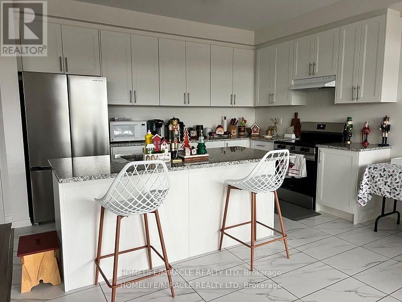 1004 TRAILSVIEW AVENUE Image 29