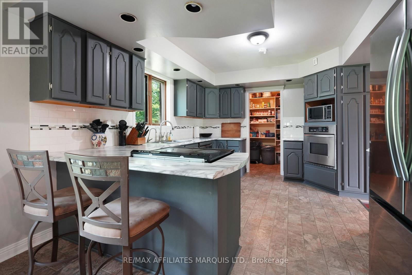 18467 ANDRE AVENUE Image 20