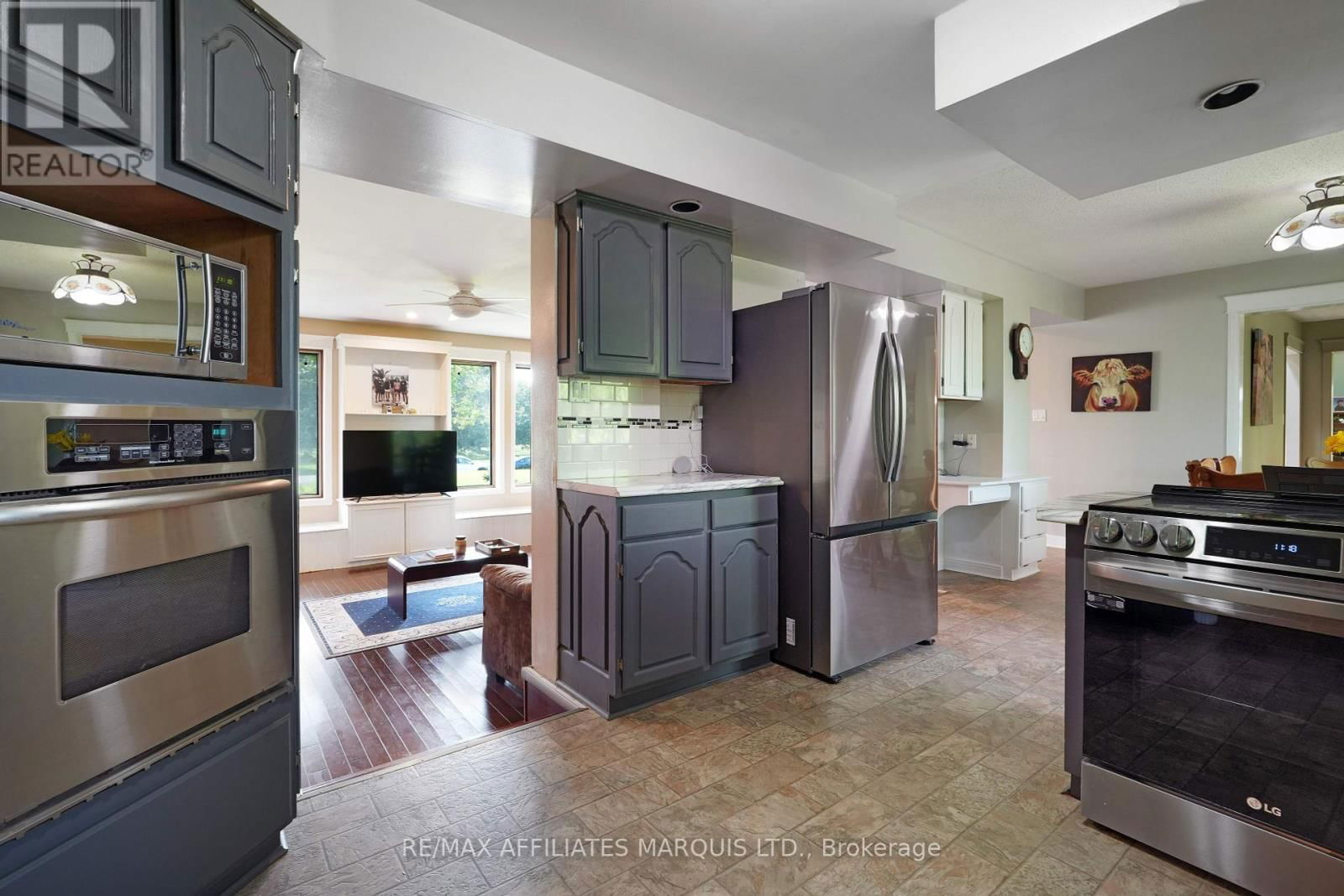 18467 ANDRE AVENUE Image 23