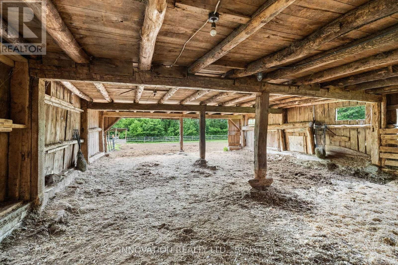 9501 KYLE ROAD Image 37