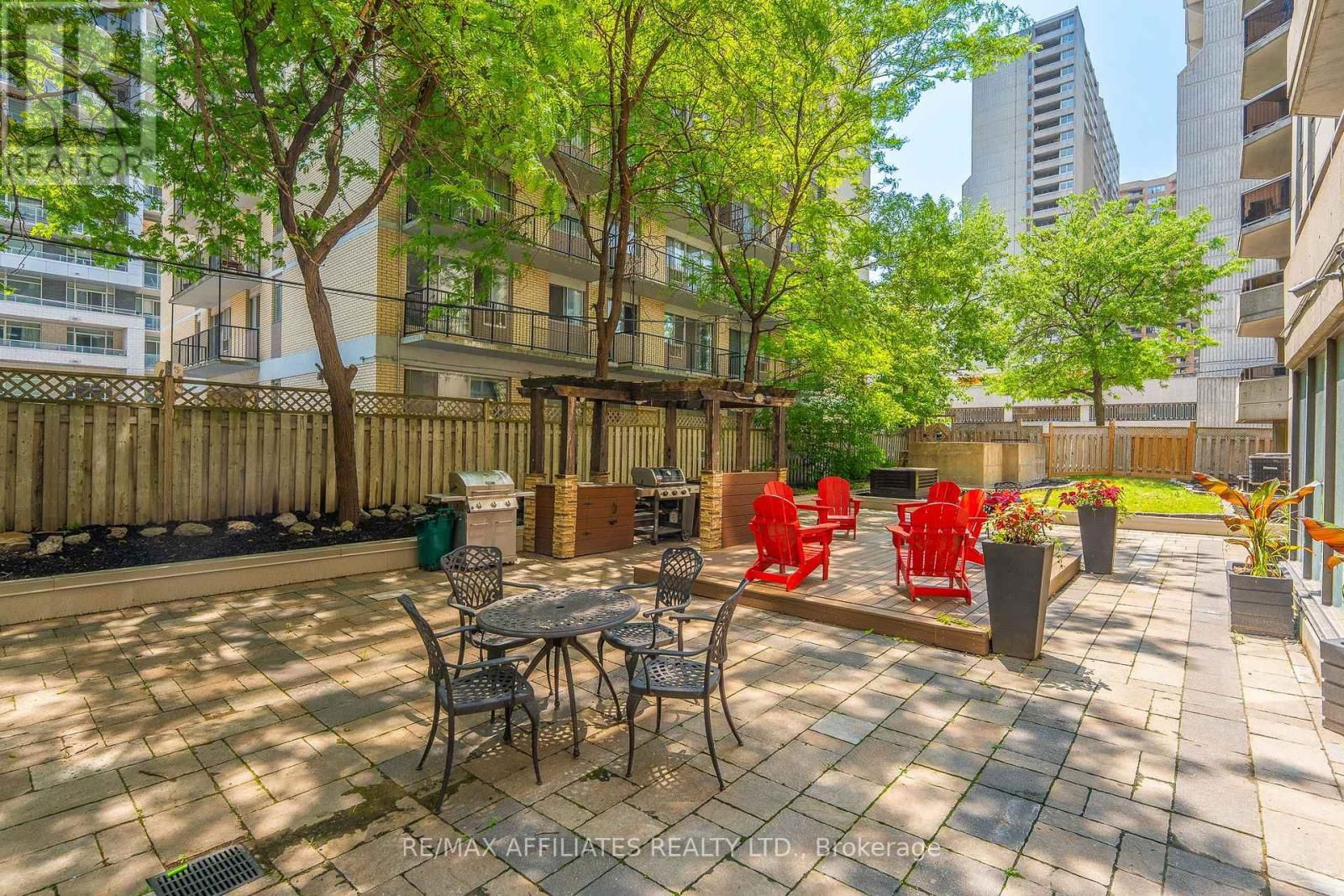 PH-2301 - 470 LAURIER AVENUE WEST Image 40