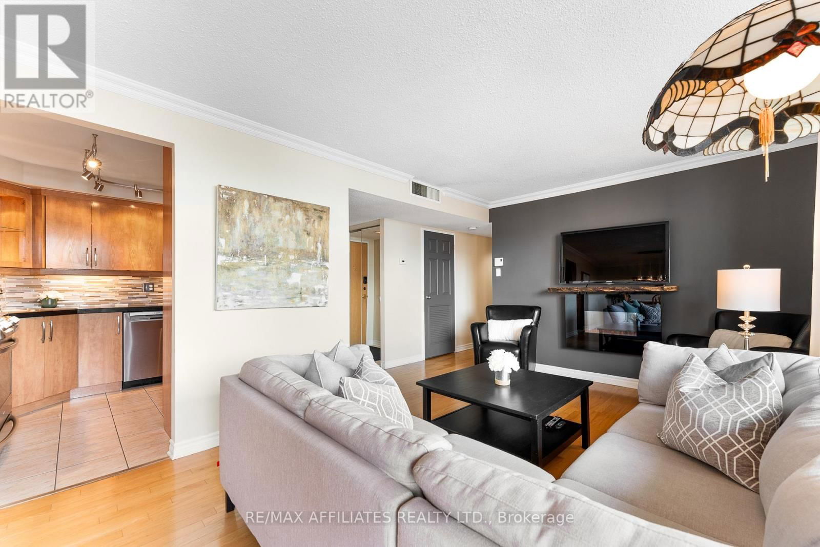 PH-2301 - 470 LAURIER AVENUE WEST Image 8