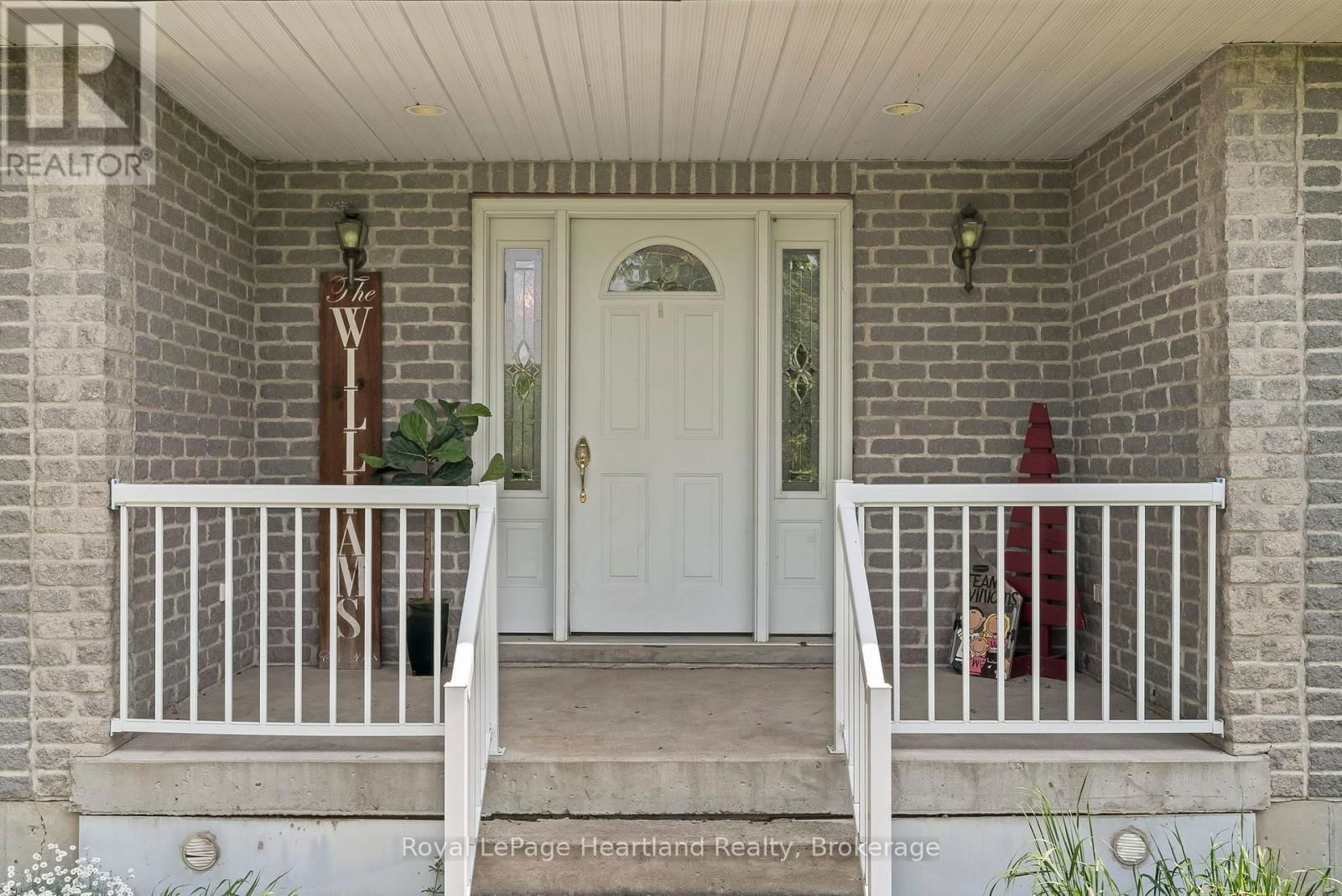 9629 AYTON ROAD Image 11