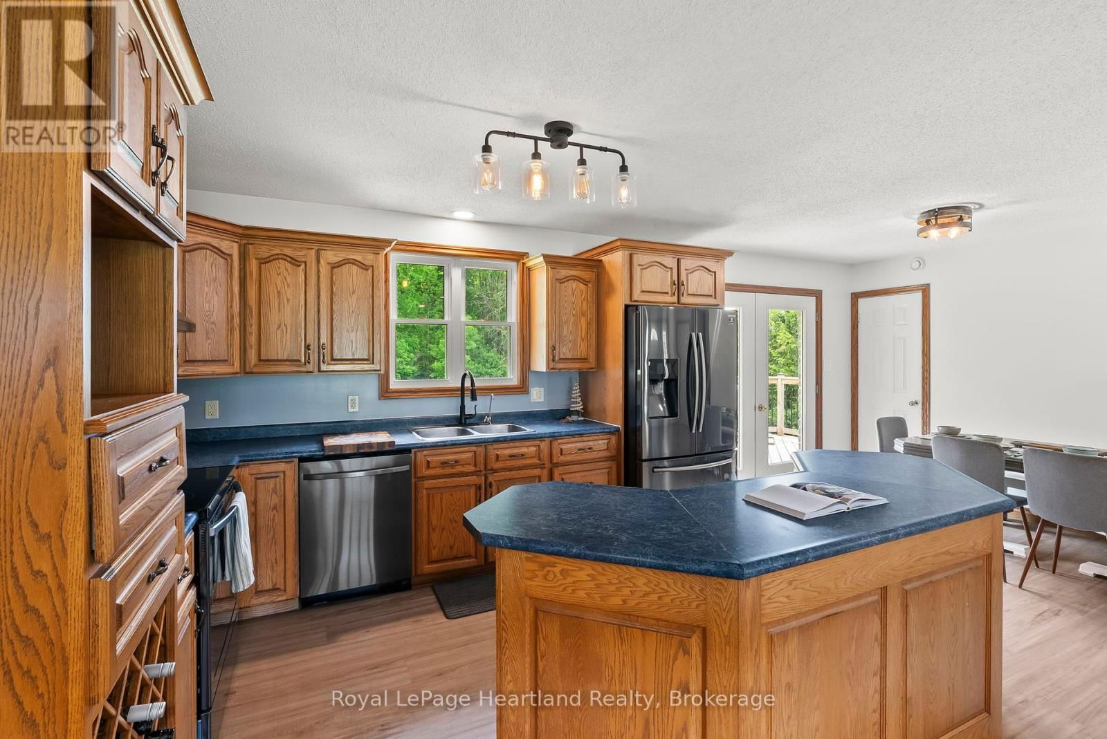 9629 AYTON ROAD Image 19