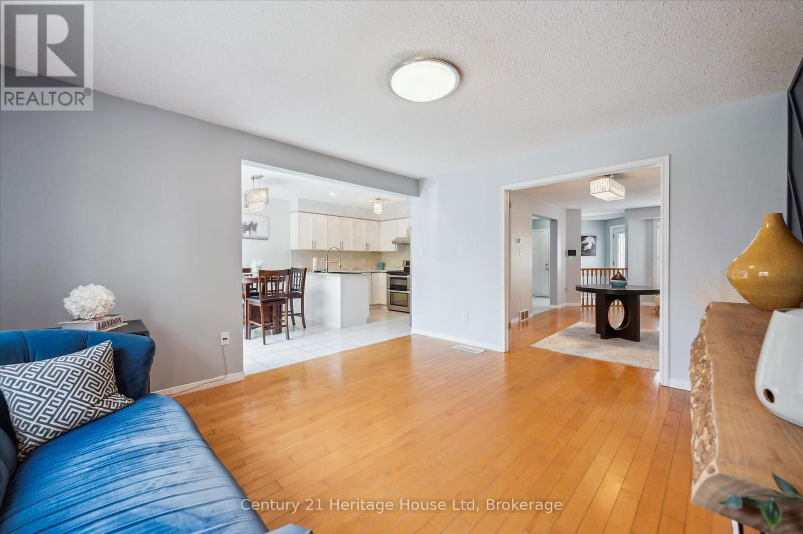 128 MILSON CRESCENT Image 13