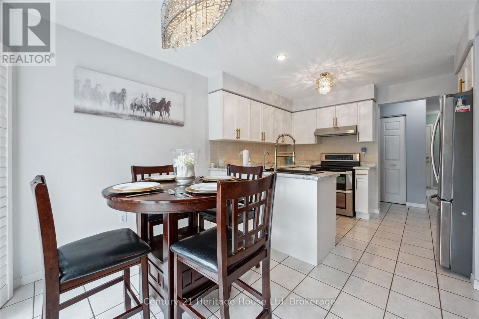 128 MILSON CRESCENT Image 14