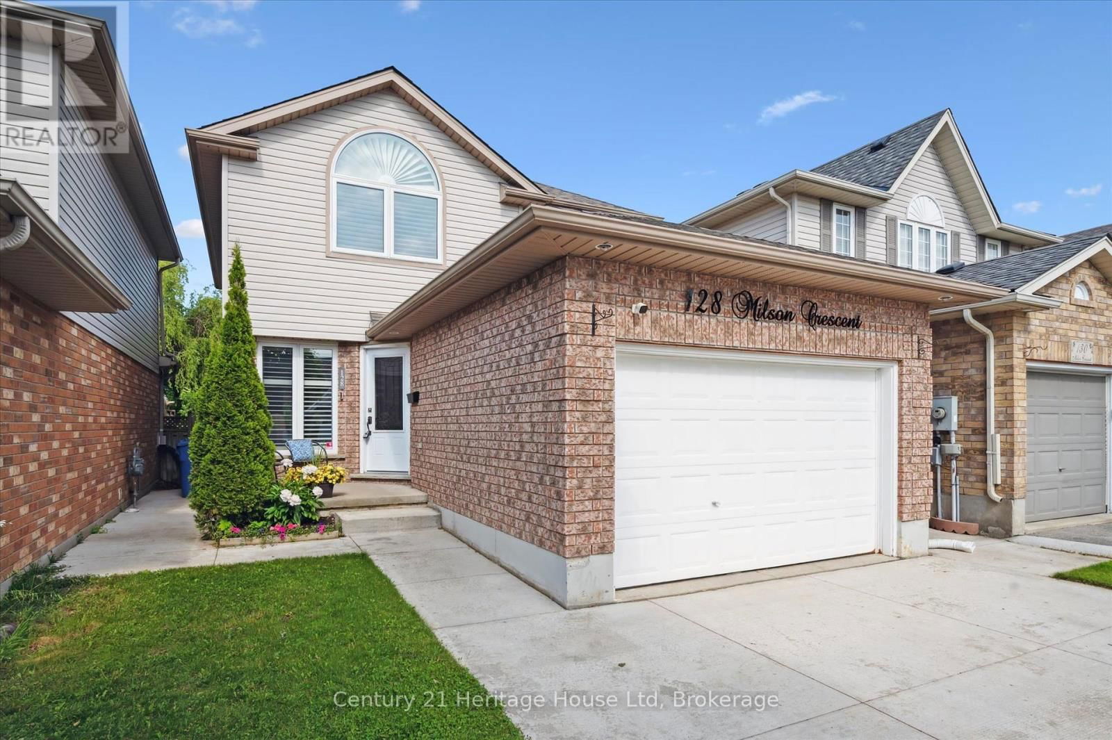 128 MILSON CRESCENT Image 4