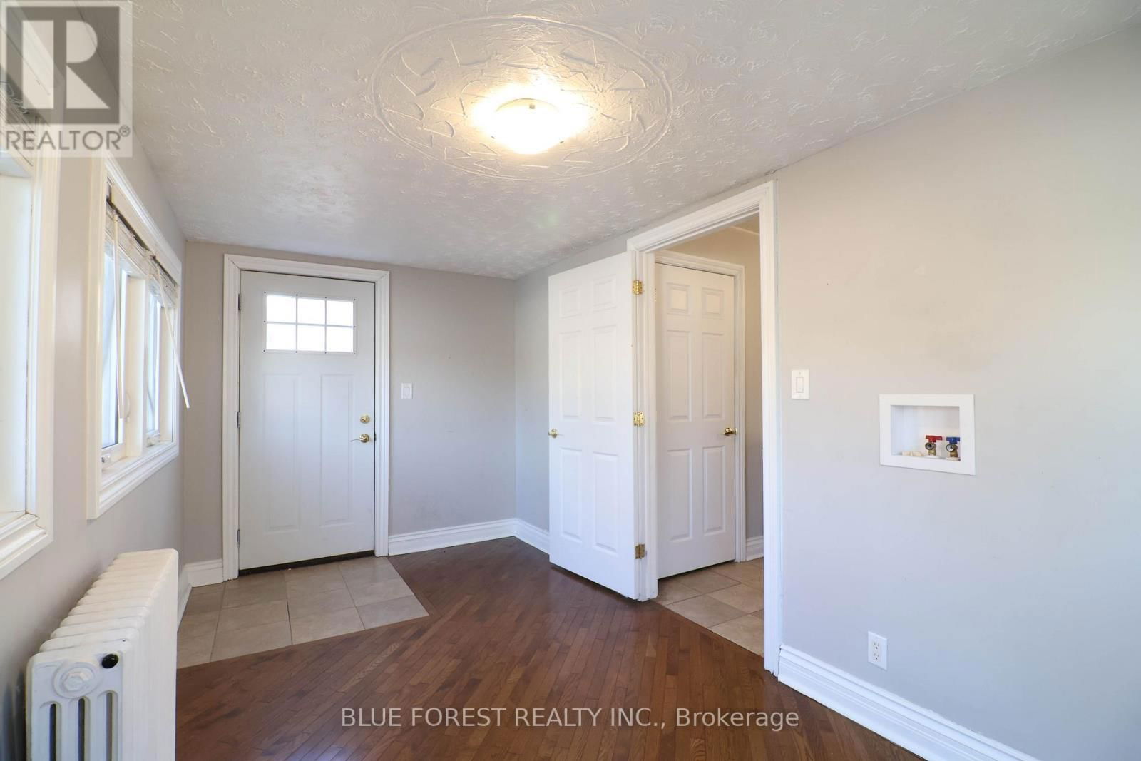 294 WHARNCLIFFE ROAD SOUTH Image 17
