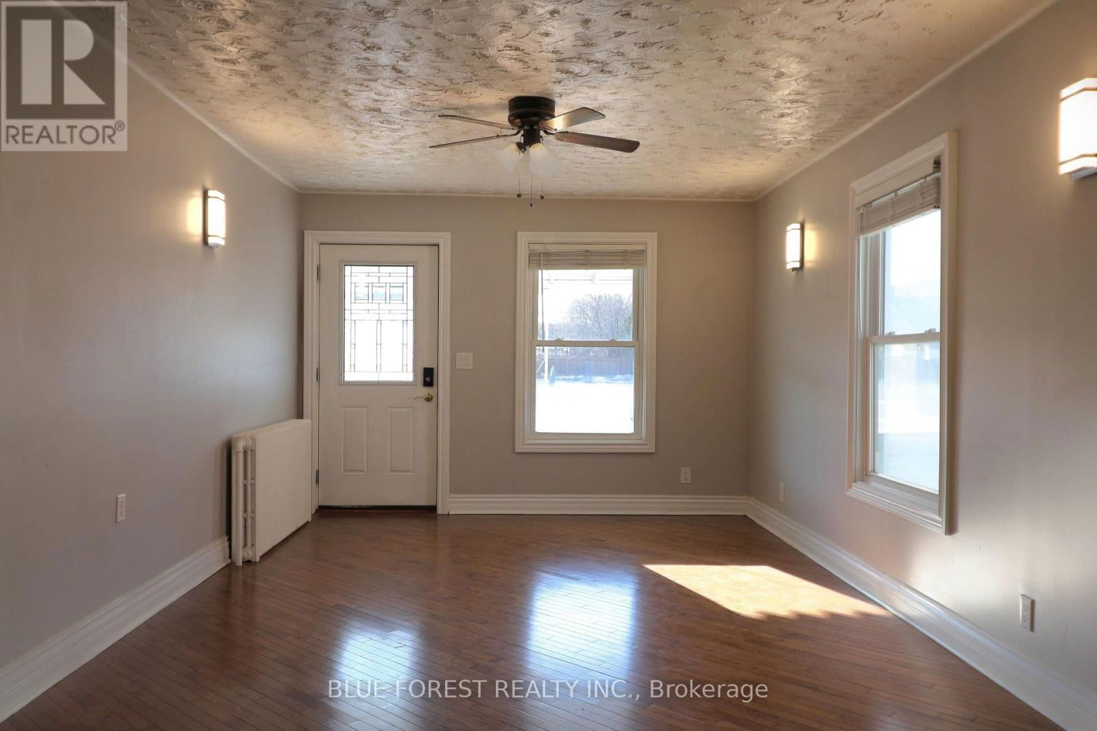 294 WHARNCLIFFE ROAD SOUTH Image 2