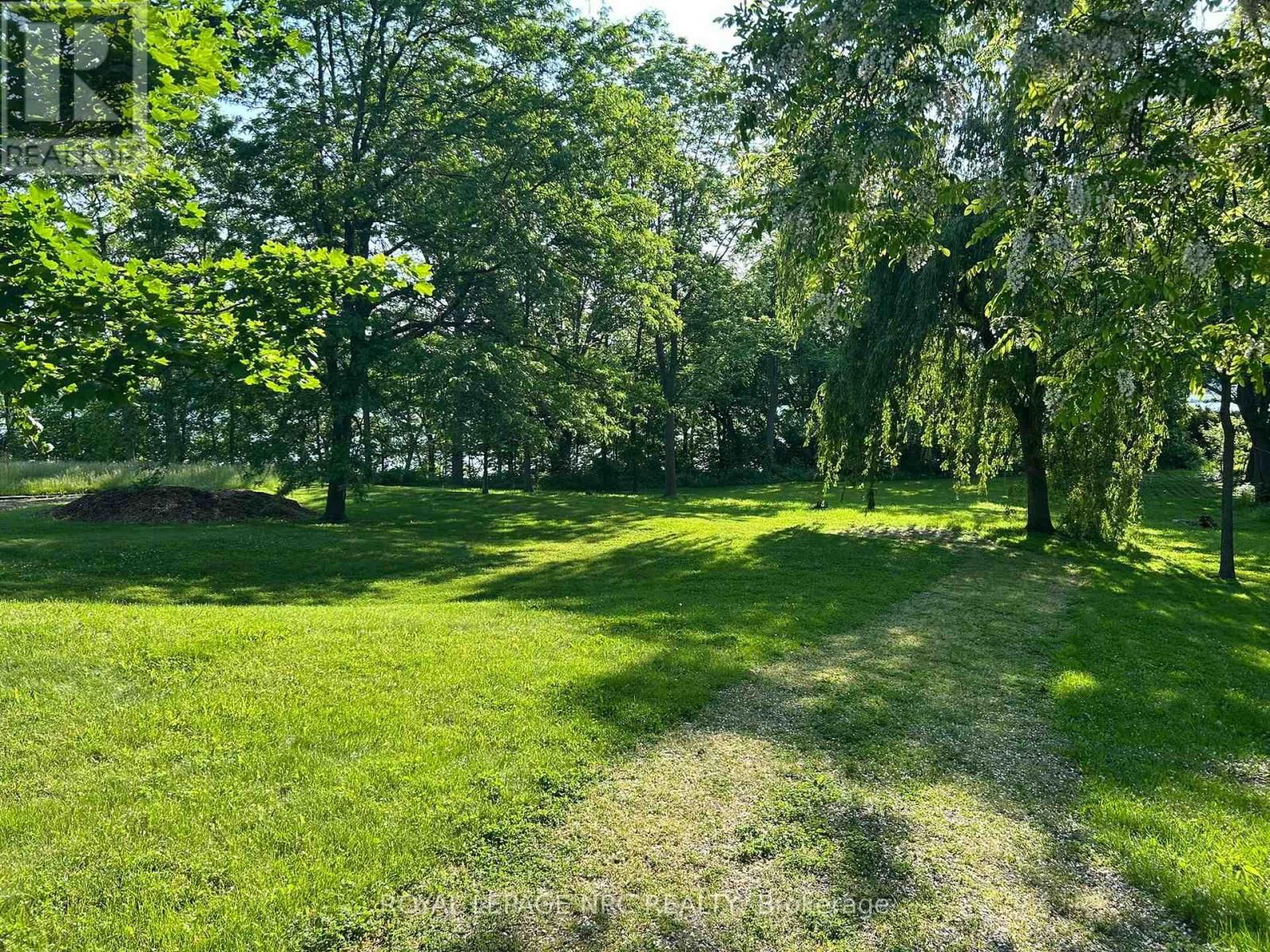 ES NIAGARA RIVER PKY ES PARKWAY Image 3