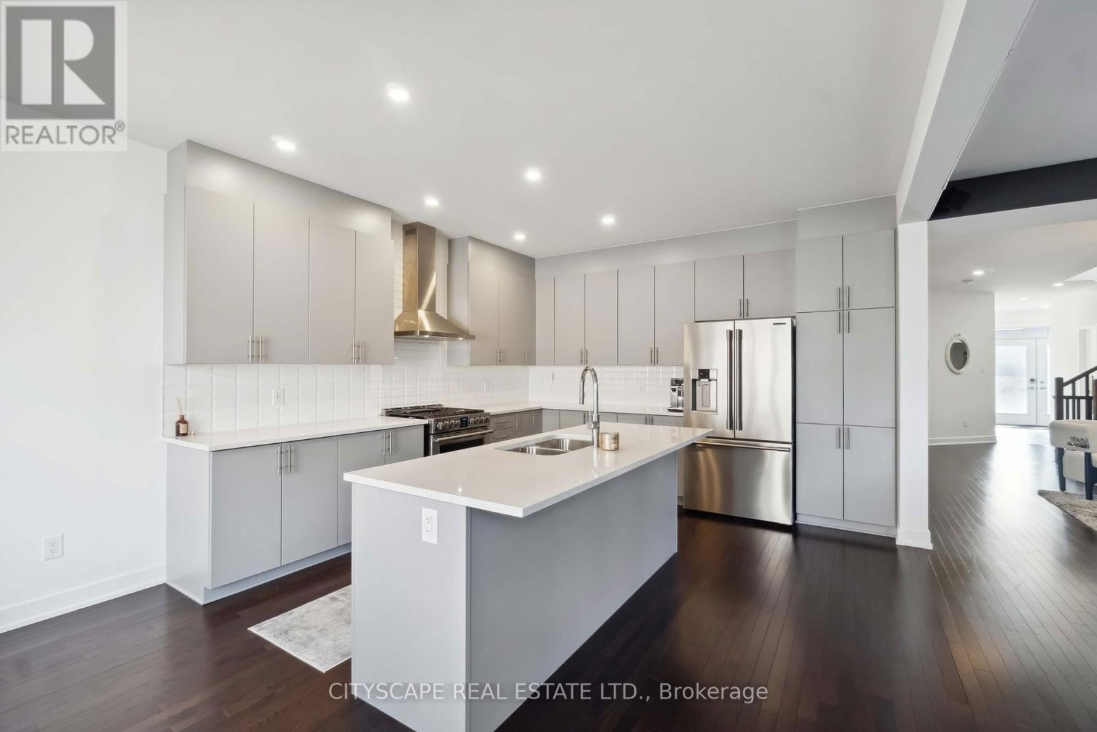 617 KENABEEK TERRACE Image 11