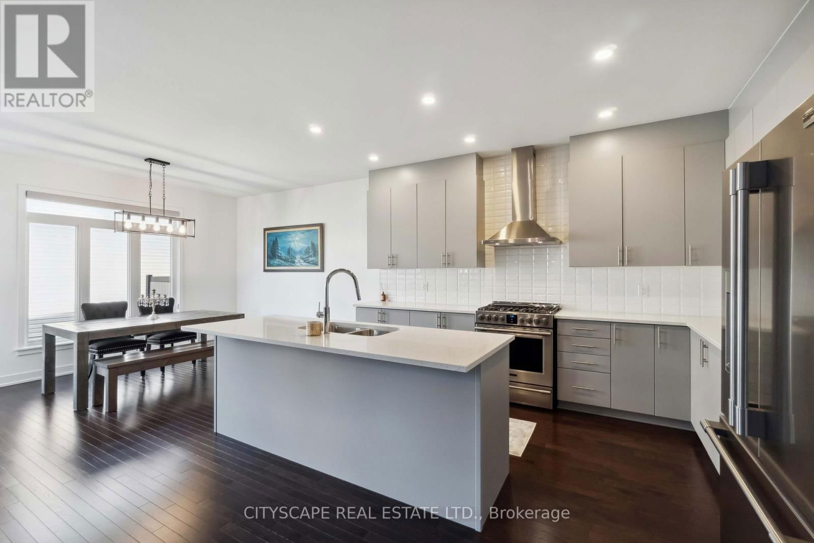 617 KENABEEK TERRACE Image 14