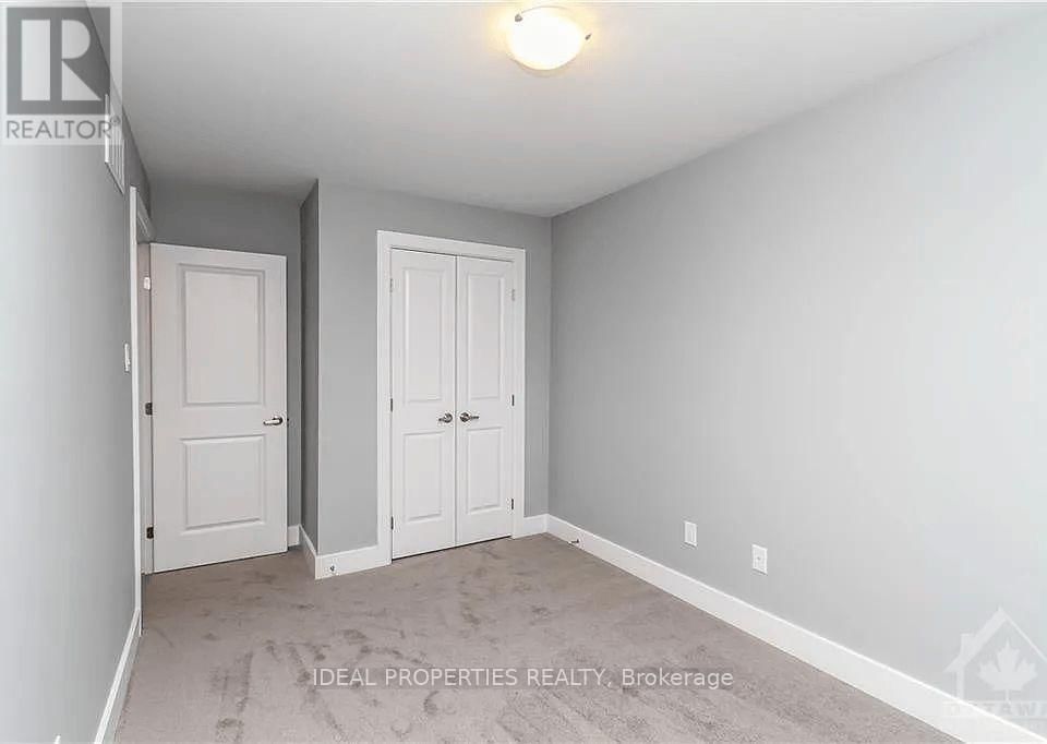 75 ANTONAKOS DRIVE Image 23