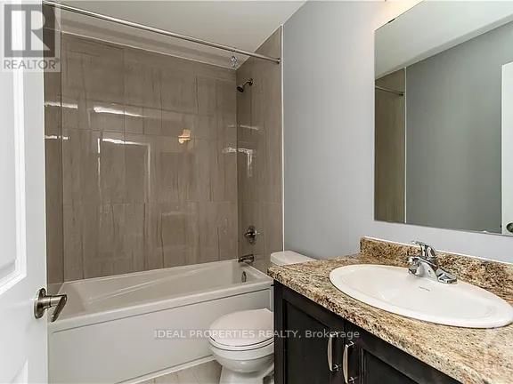 75 ANTONAKOS DRIVE Image 24