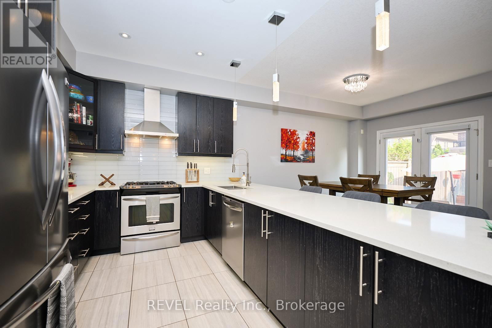 47 GALILEO DRIVE Image 13