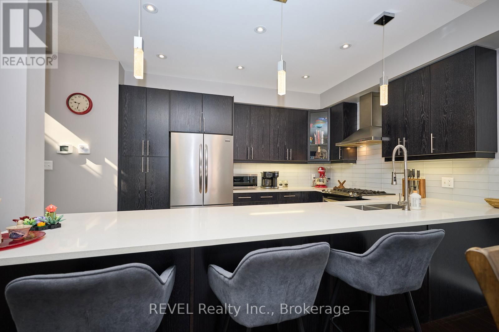 47 GALILEO DRIVE Image 14
