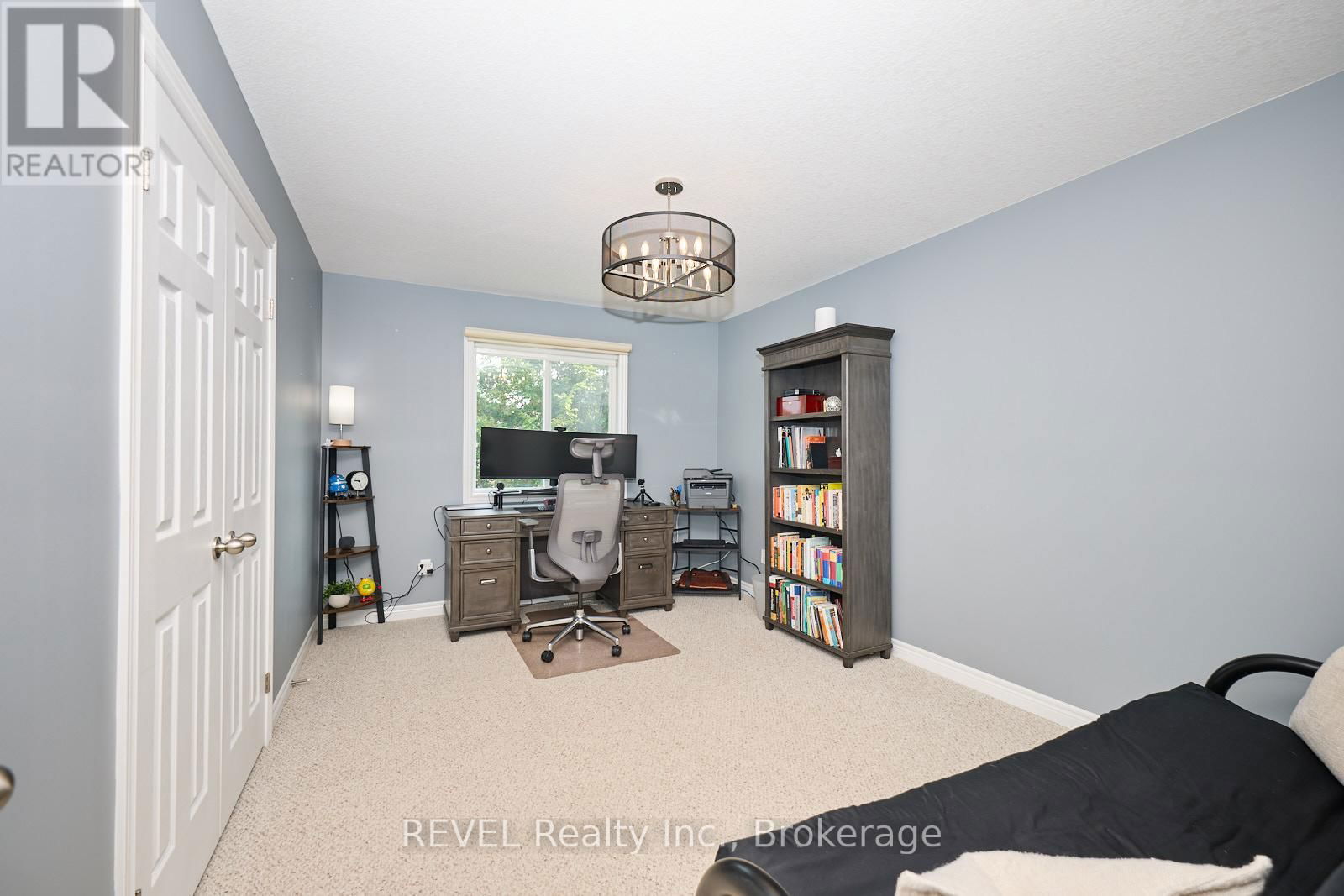 47 GALILEO DRIVE Image 17