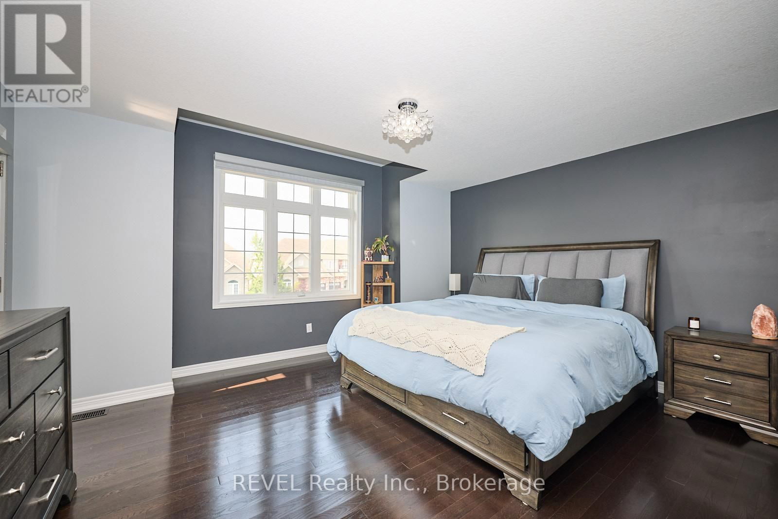 47 GALILEO DRIVE Image 22