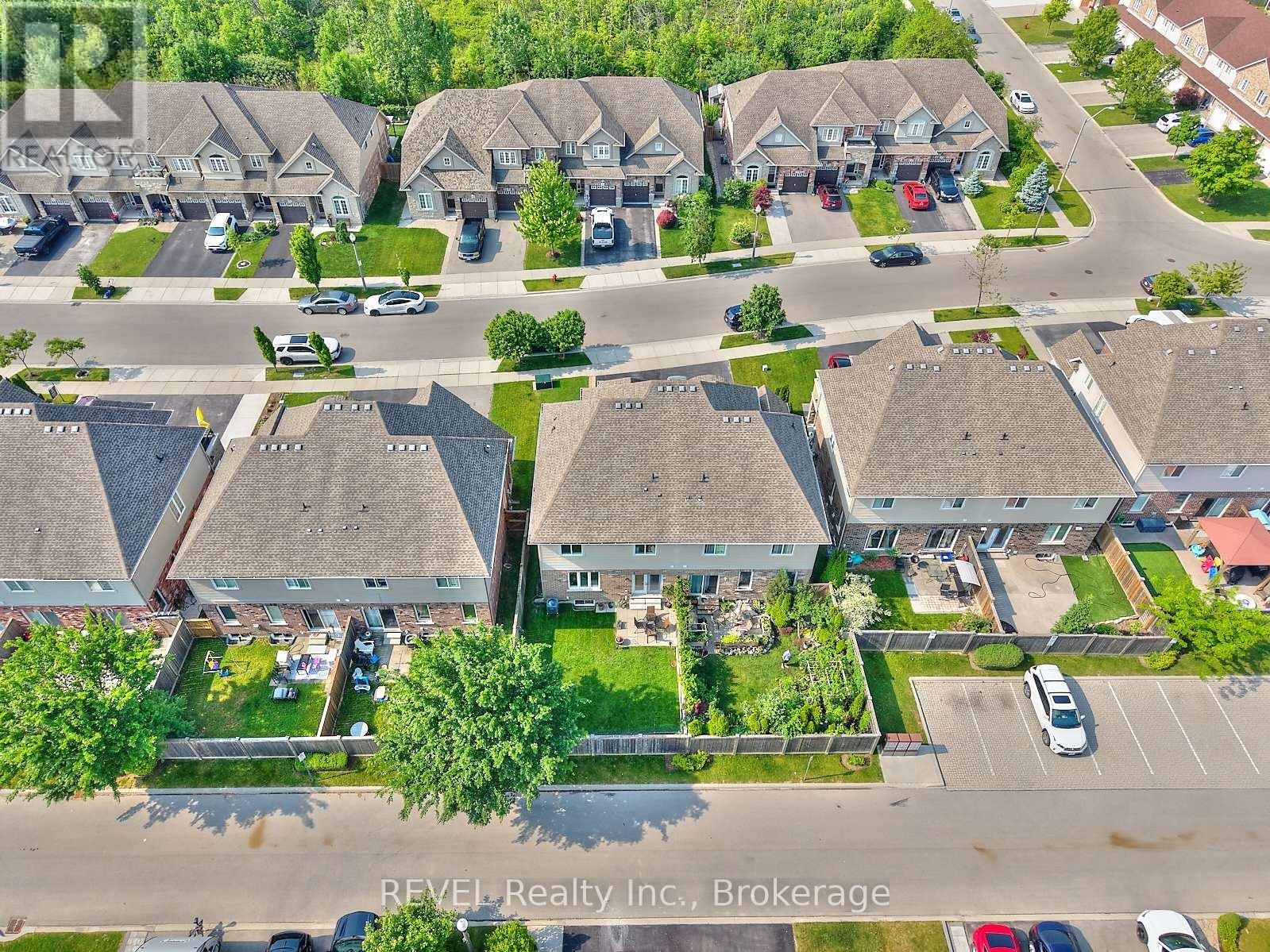 47 GALILEO DRIVE Image 33