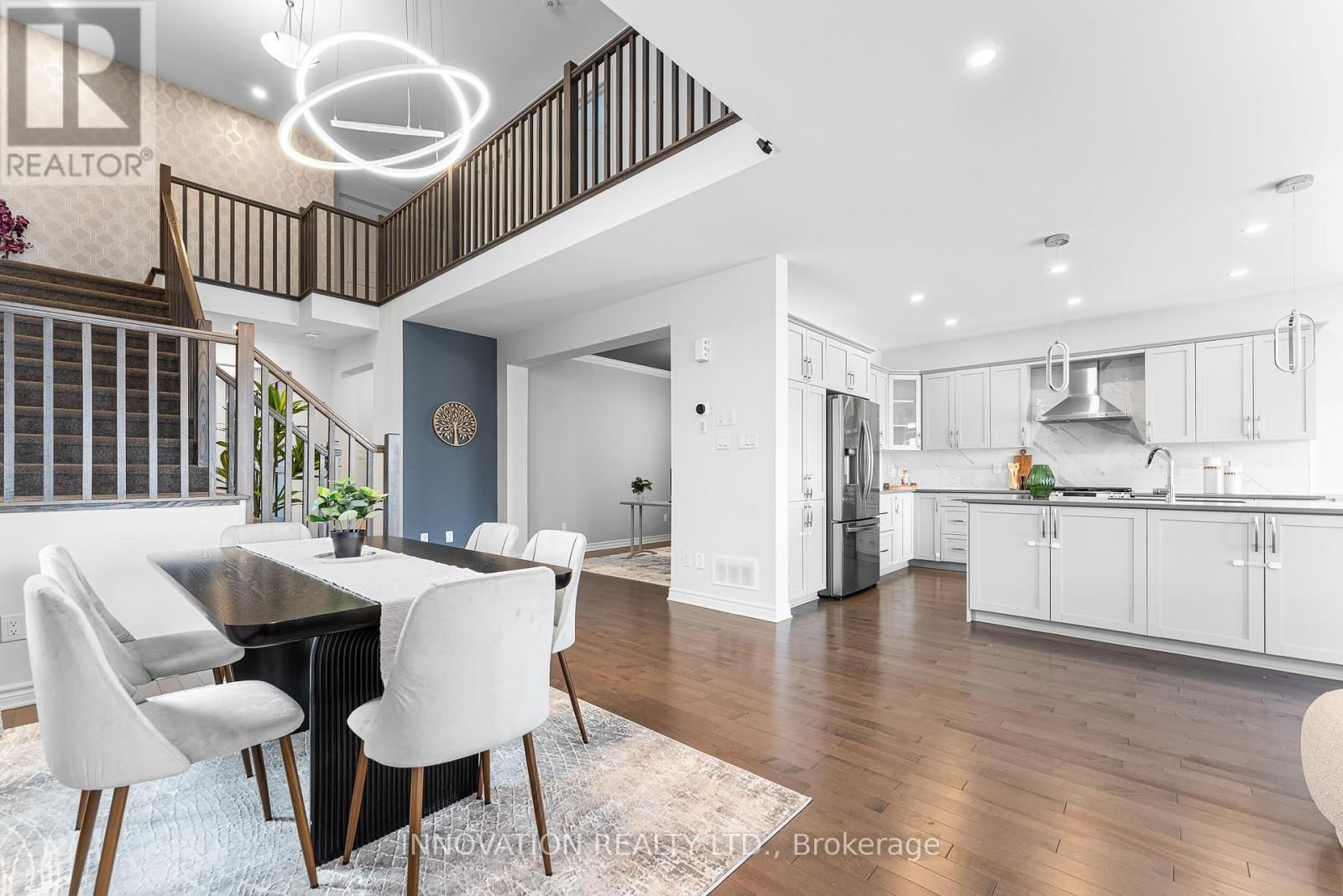 861 ATRIUM RIDGE Image 3