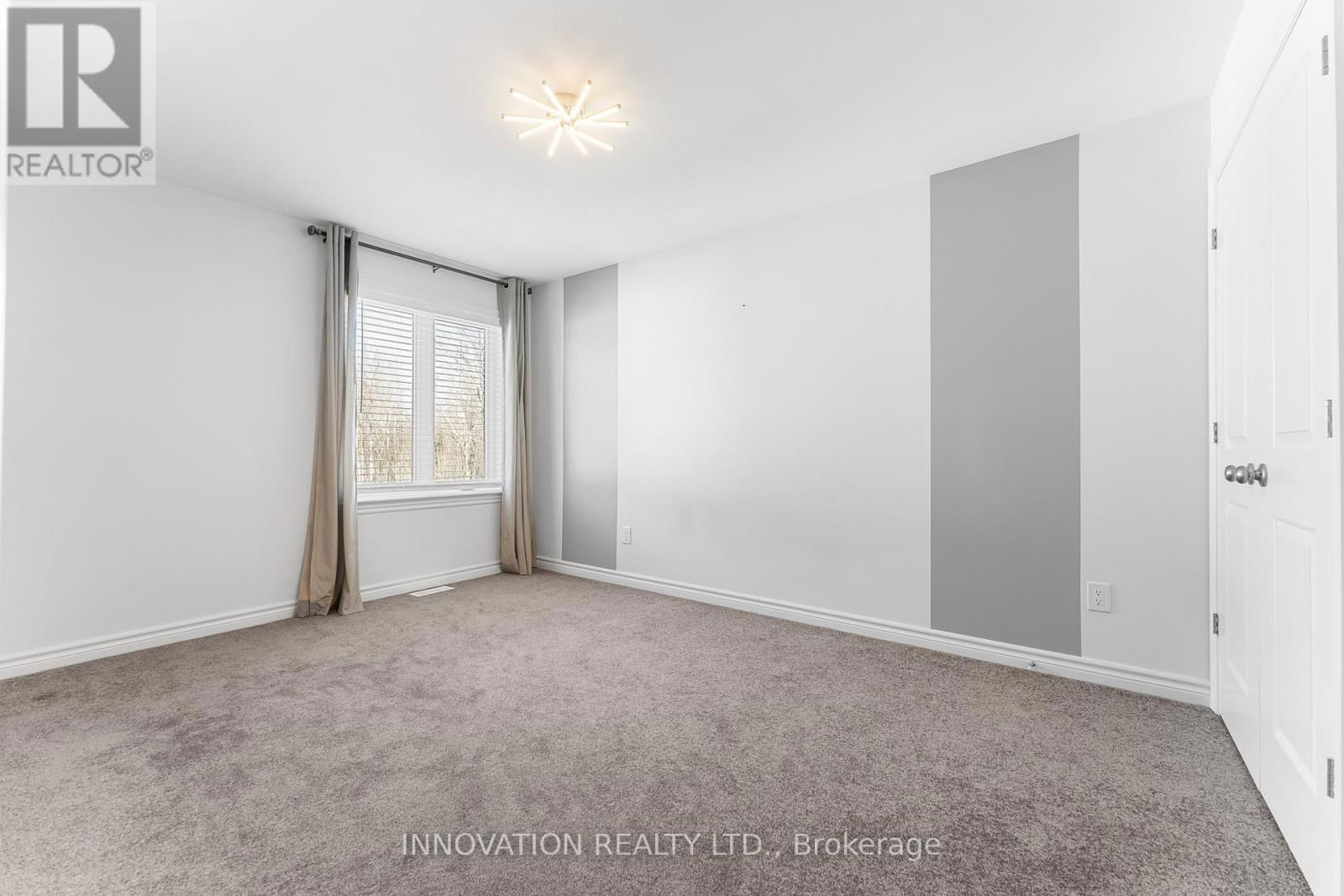 861 ATRIUM RIDGE Image 37