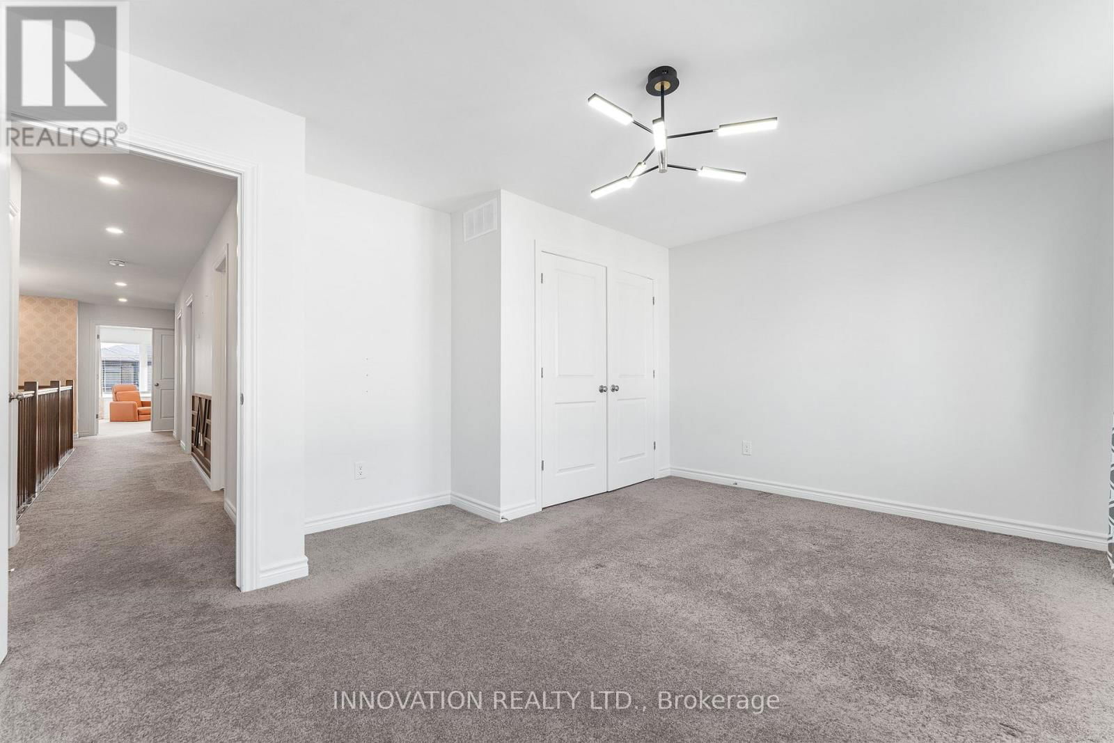 861 ATRIUM RIDGE Image 40