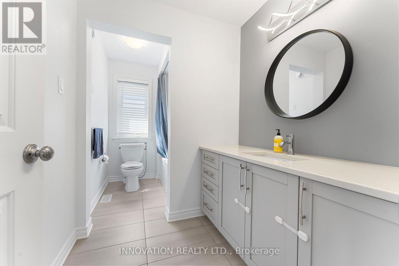 861 ATRIUM RIDGE Image 41