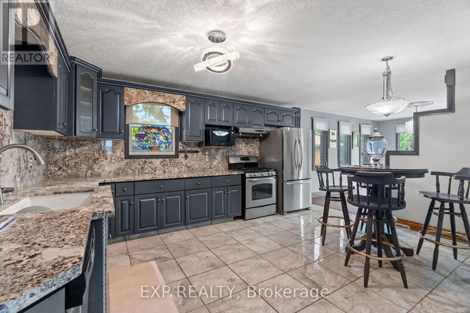 8458 LAZY LANE Image 11