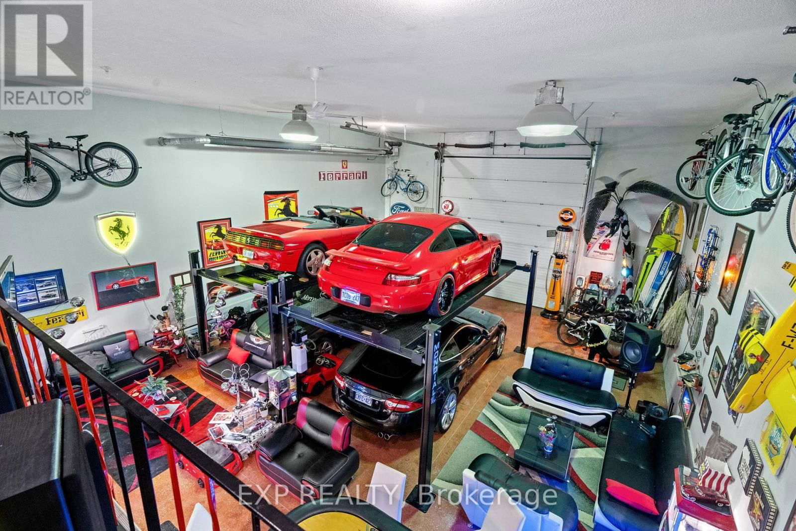 8458 LAZY LANE Image 32