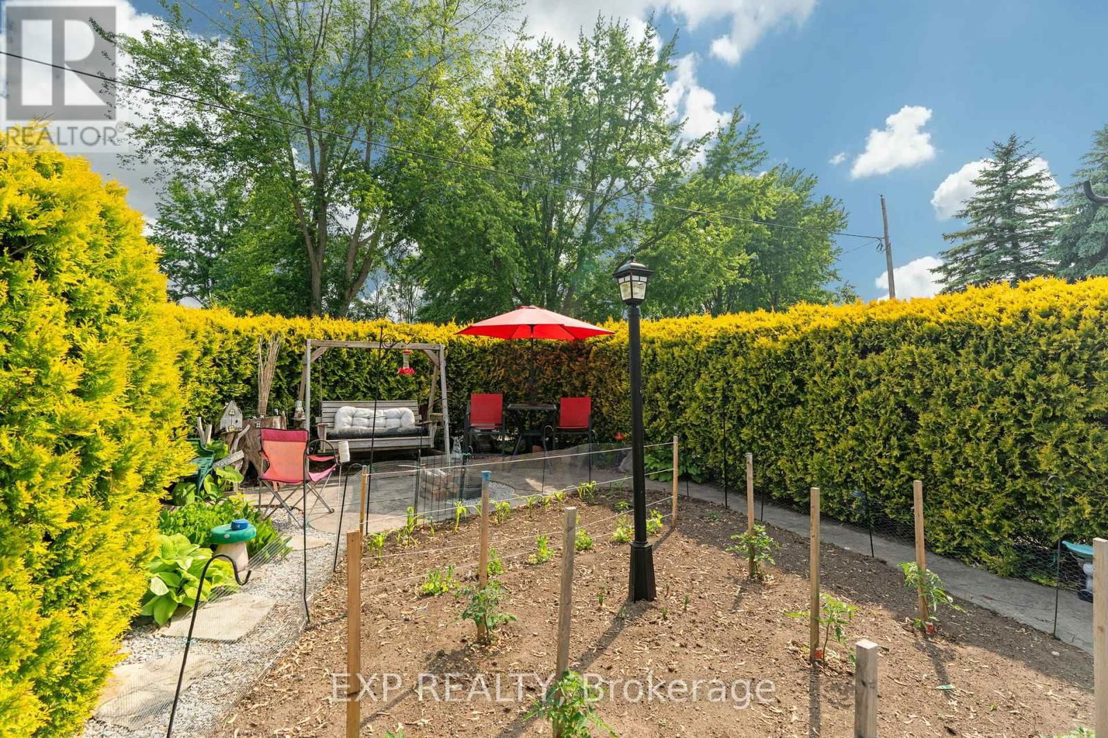 8458 LAZY LANE Image 43
