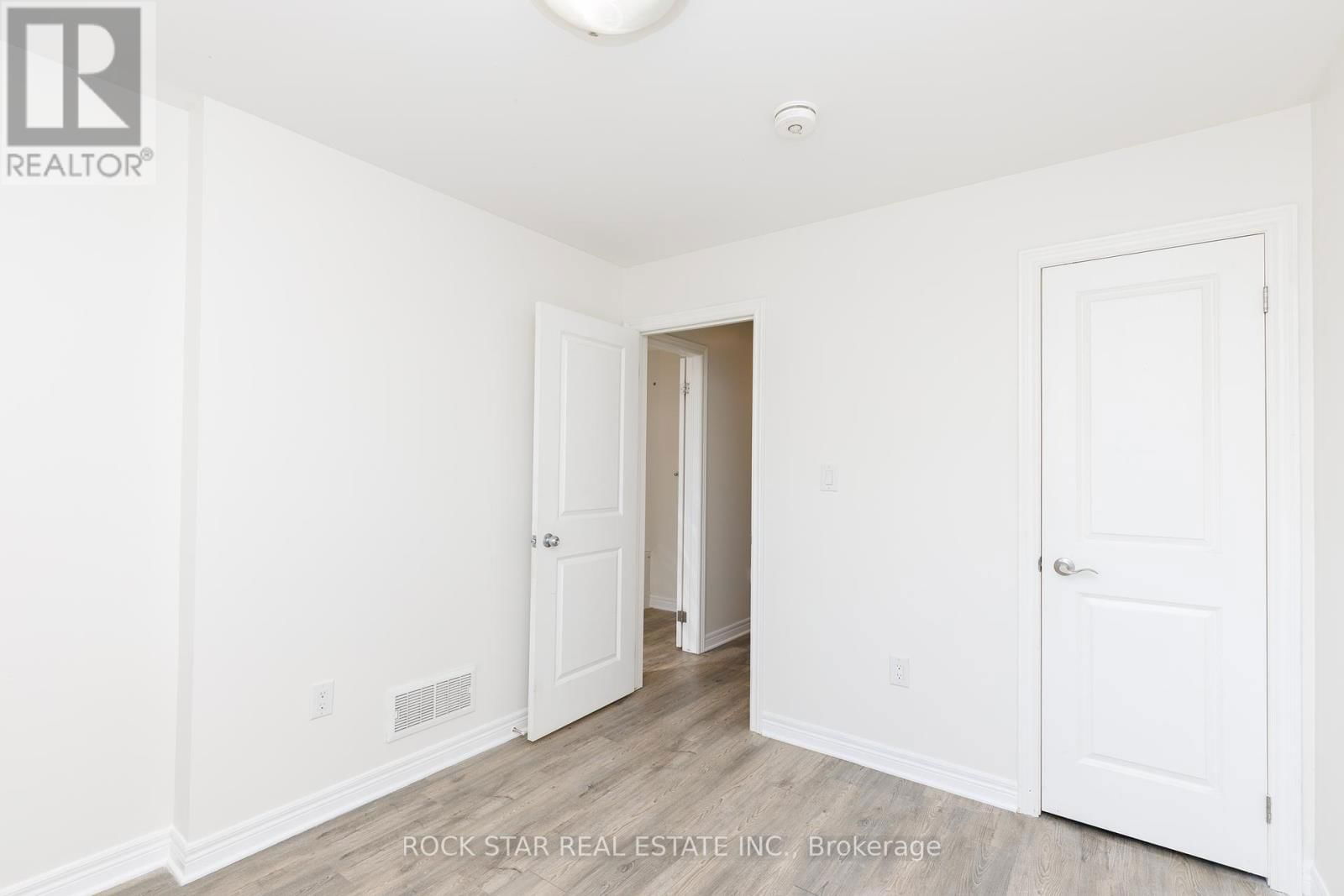 52B MERIGOLD STREET Image 23