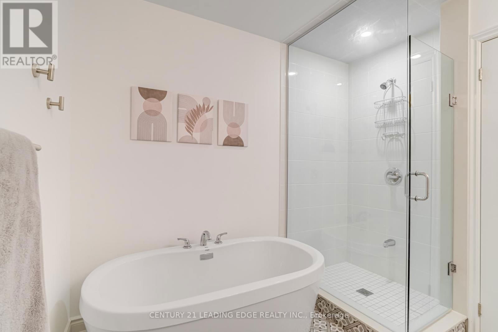 105 MARINA VILLAGE DRIVE Image 26