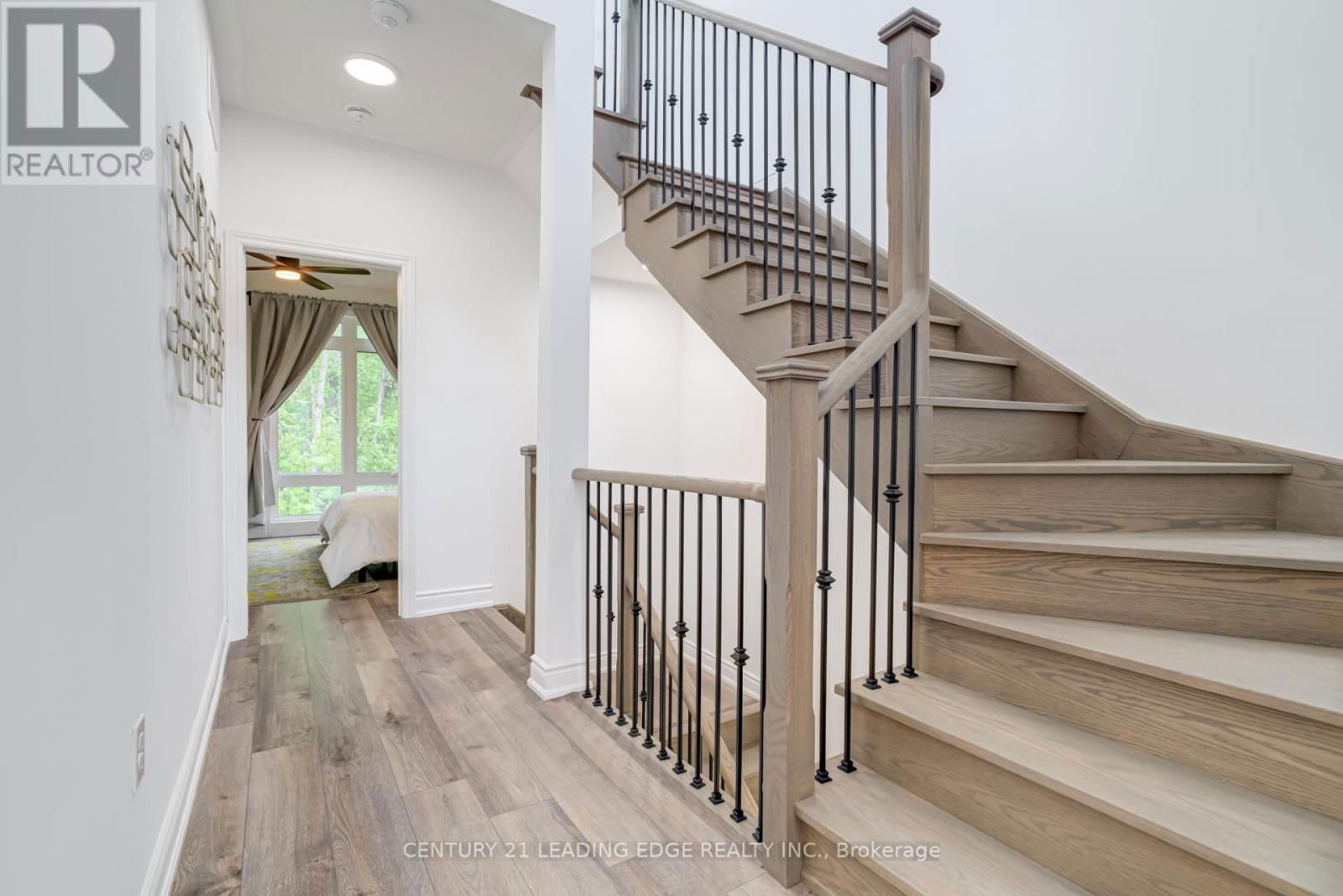 105 MARINA VILLAGE DRIVE Image 30