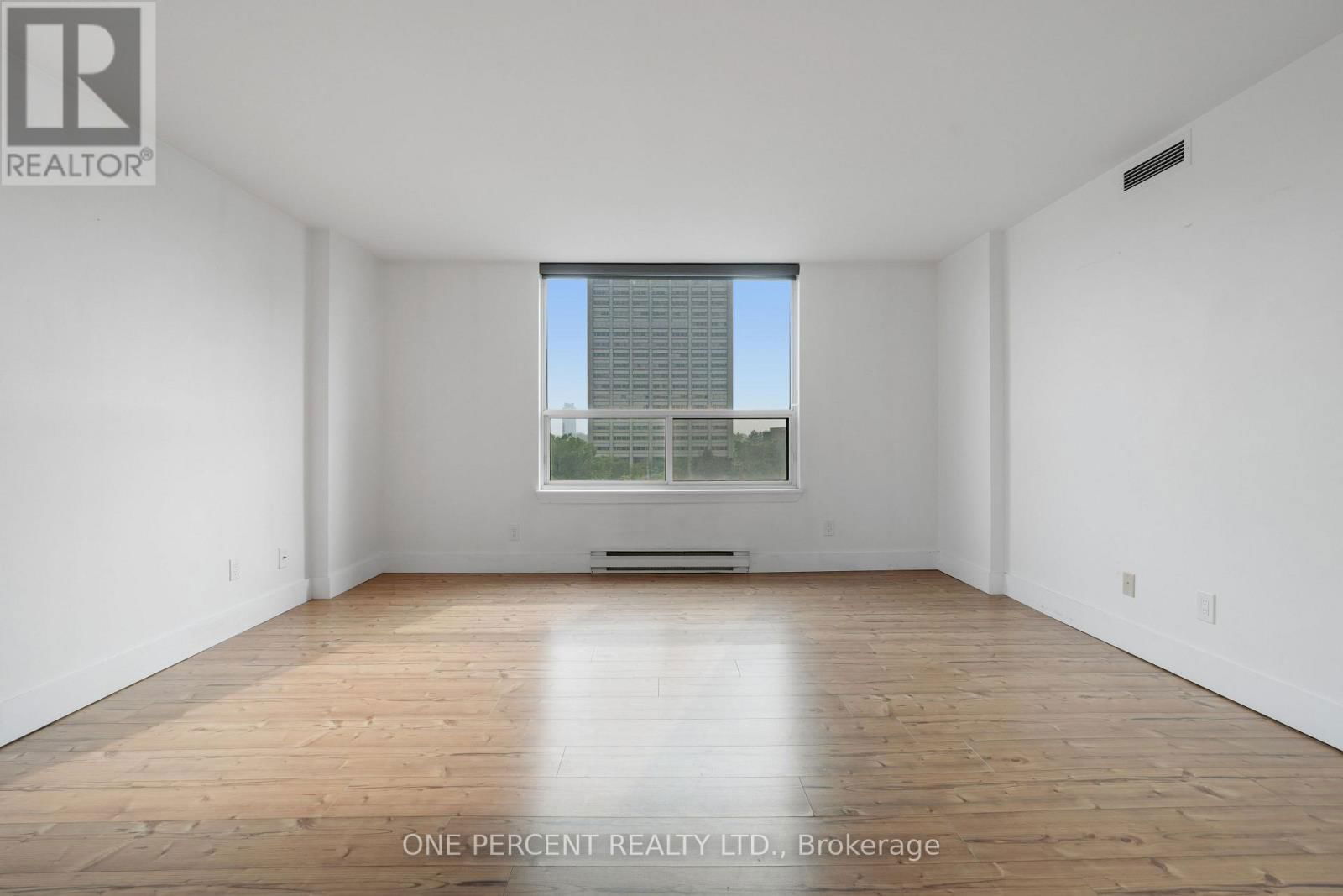 610 - 215 PARKDALE AVENUE Image 22
