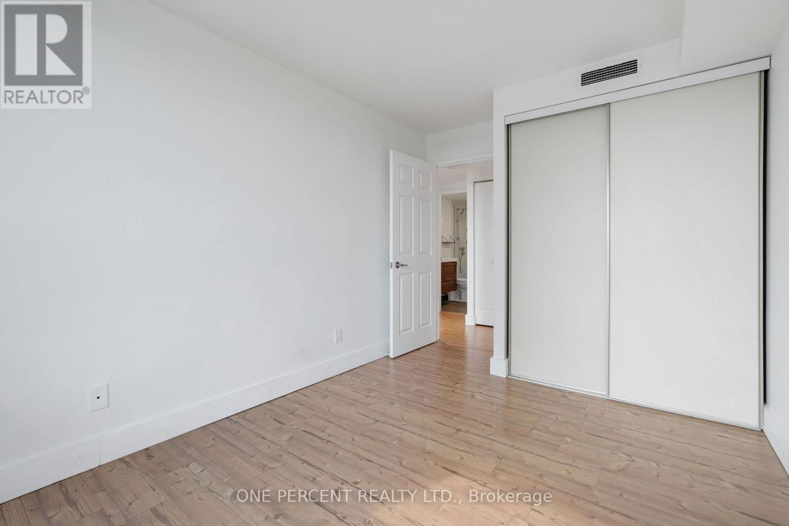610 - 215 PARKDALE AVENUE Image 24