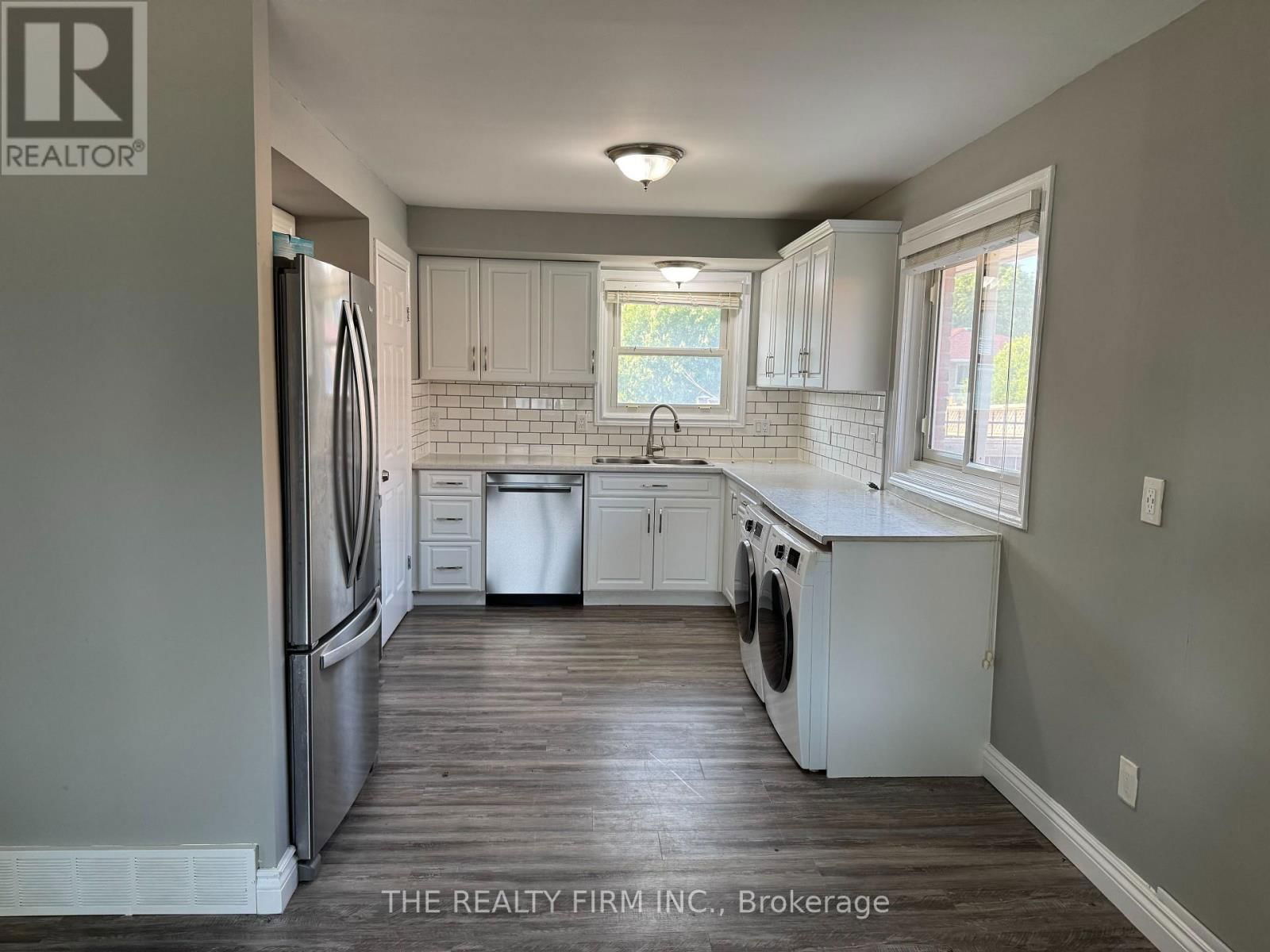 22 ARCHER CRESCENT Image 4
