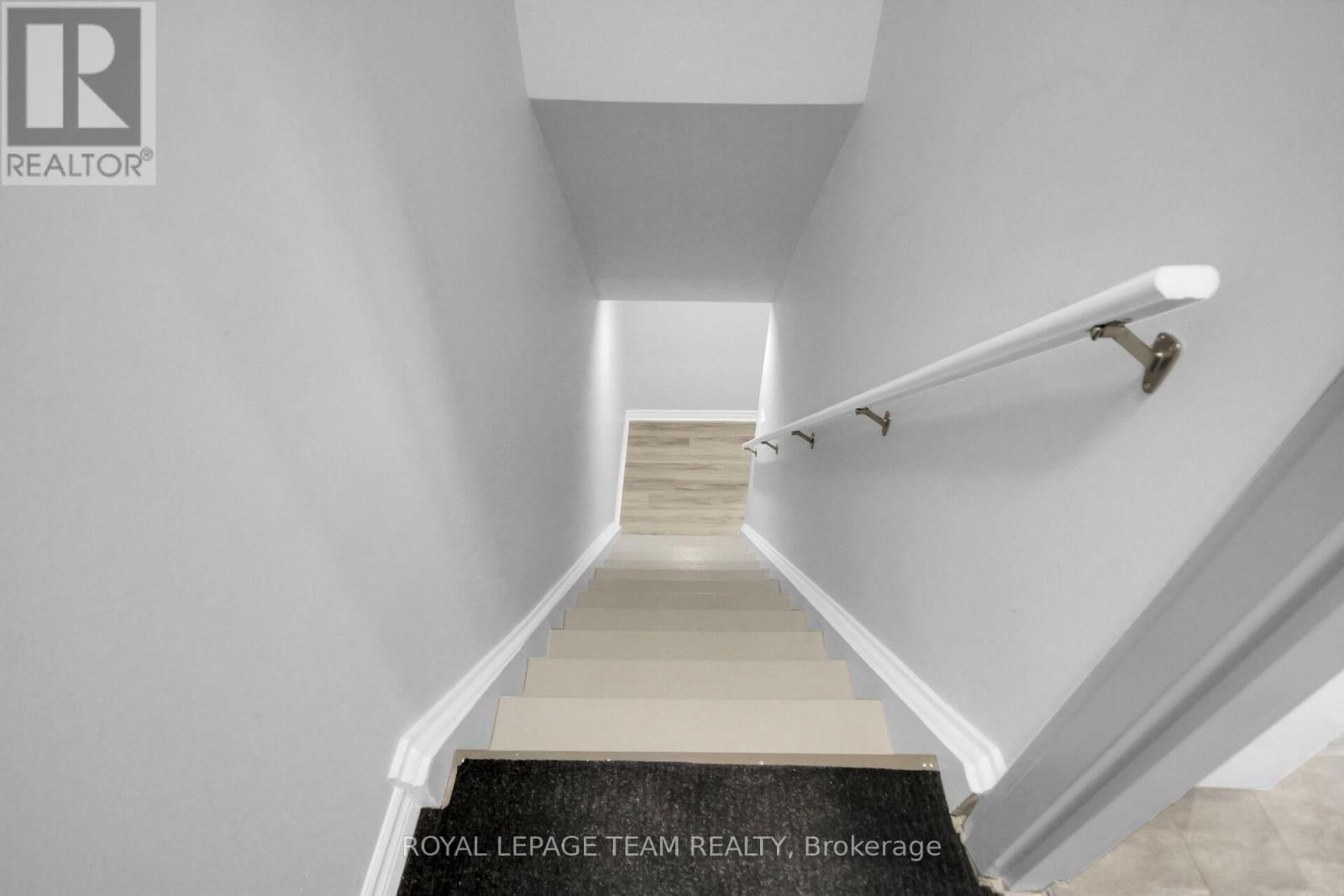 970 PARKHURST BOULEVARD Image 21