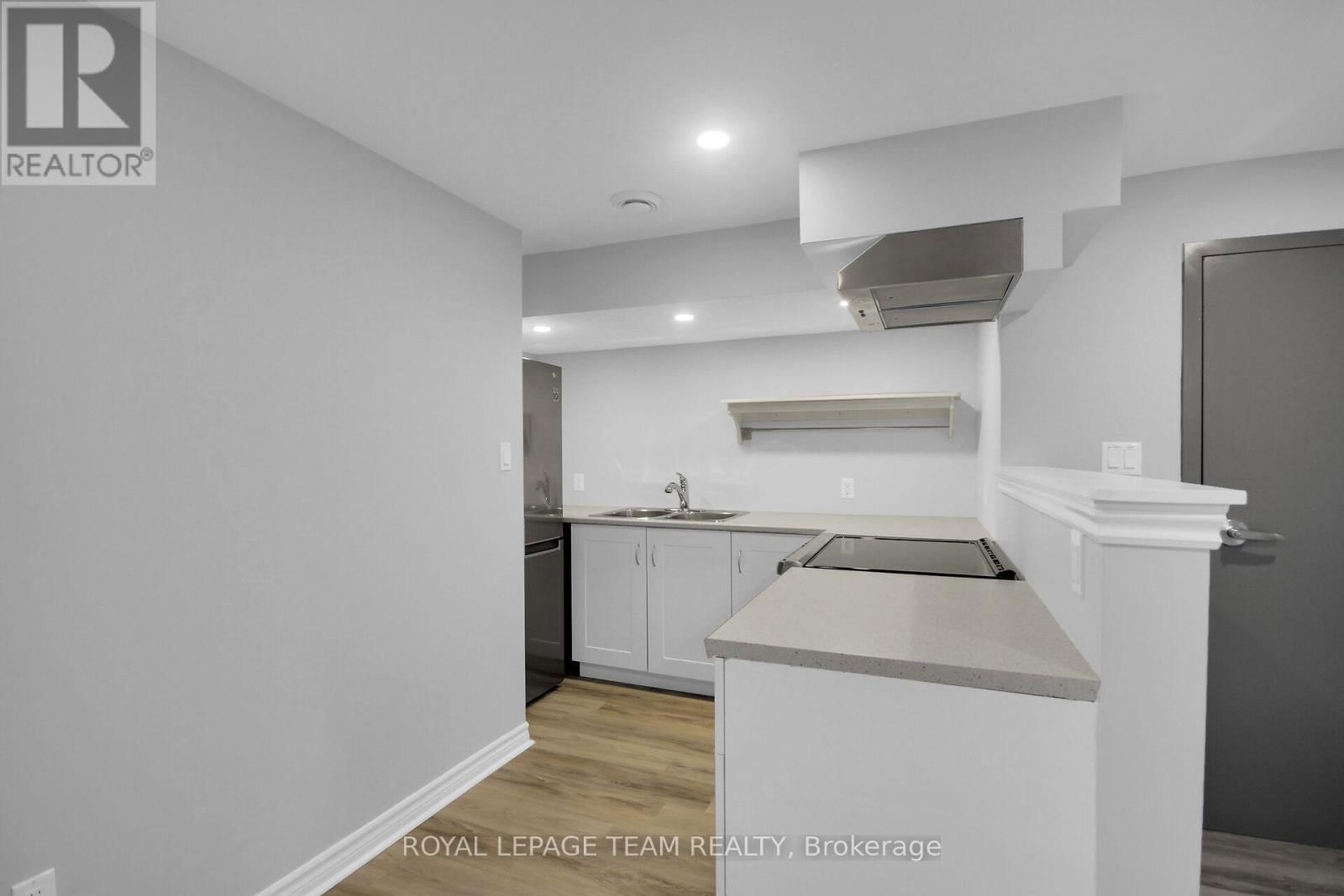 970 PARKHURST BOULEVARD Image 23