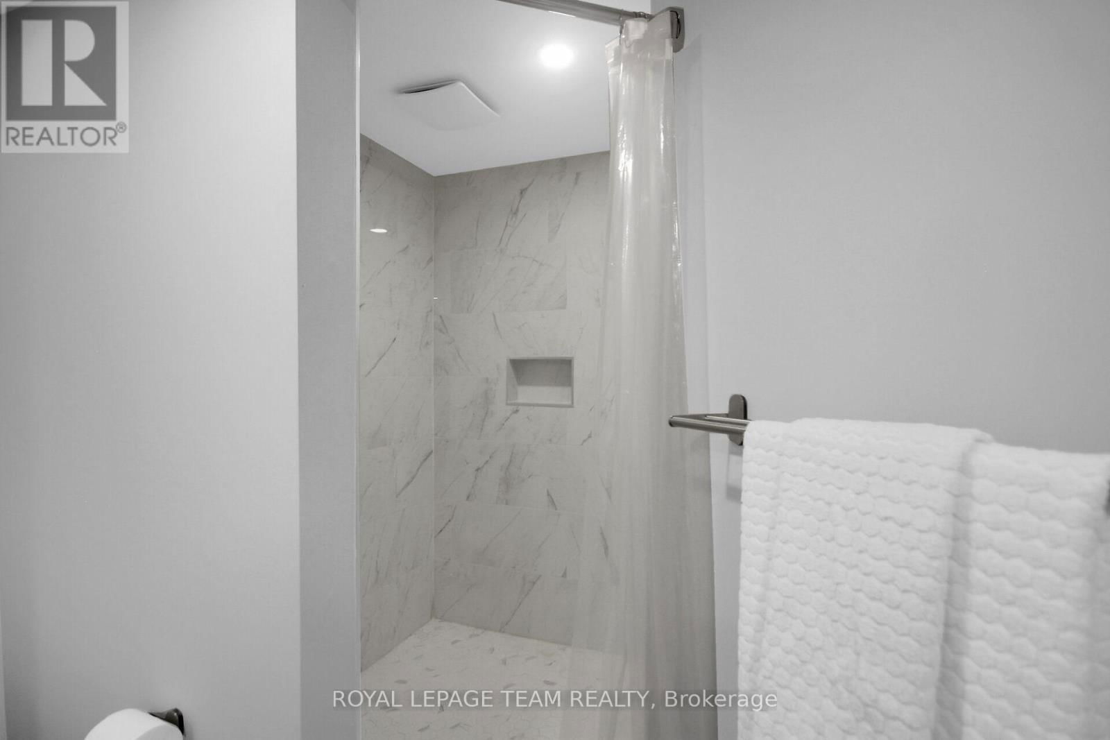 970 PARKHURST BOULEVARD Image 28
