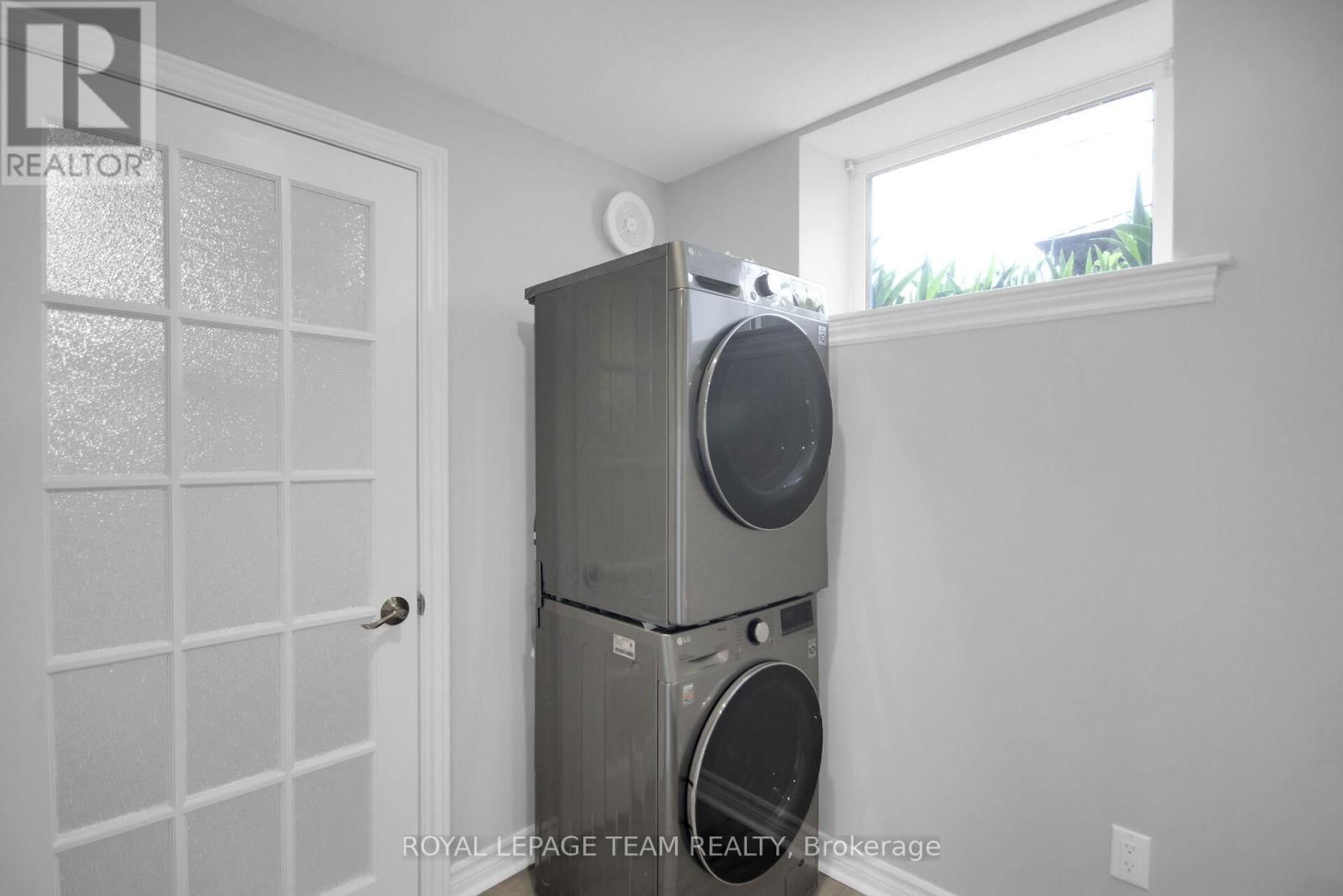 970 PARKHURST BOULEVARD Image 30