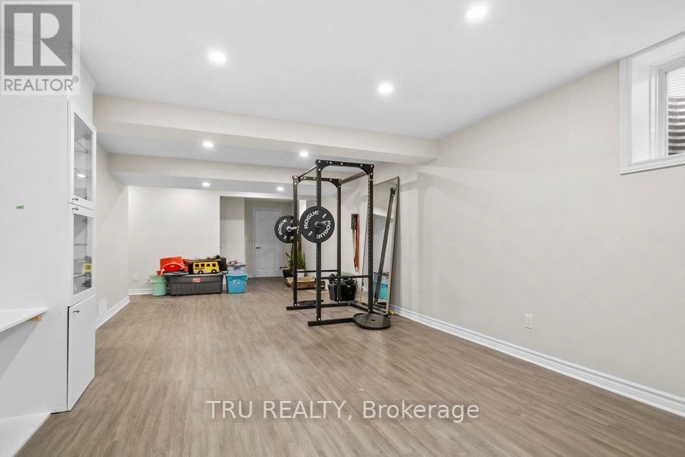 731 BRITTANIC RD ROAD Image 31