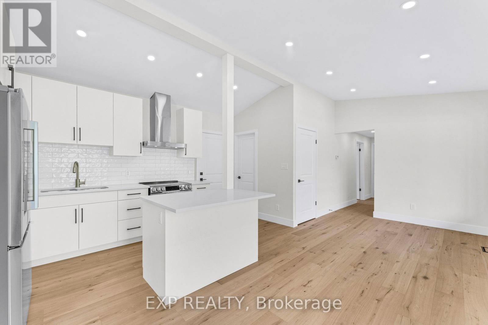643 HANLON ROAD Image 11