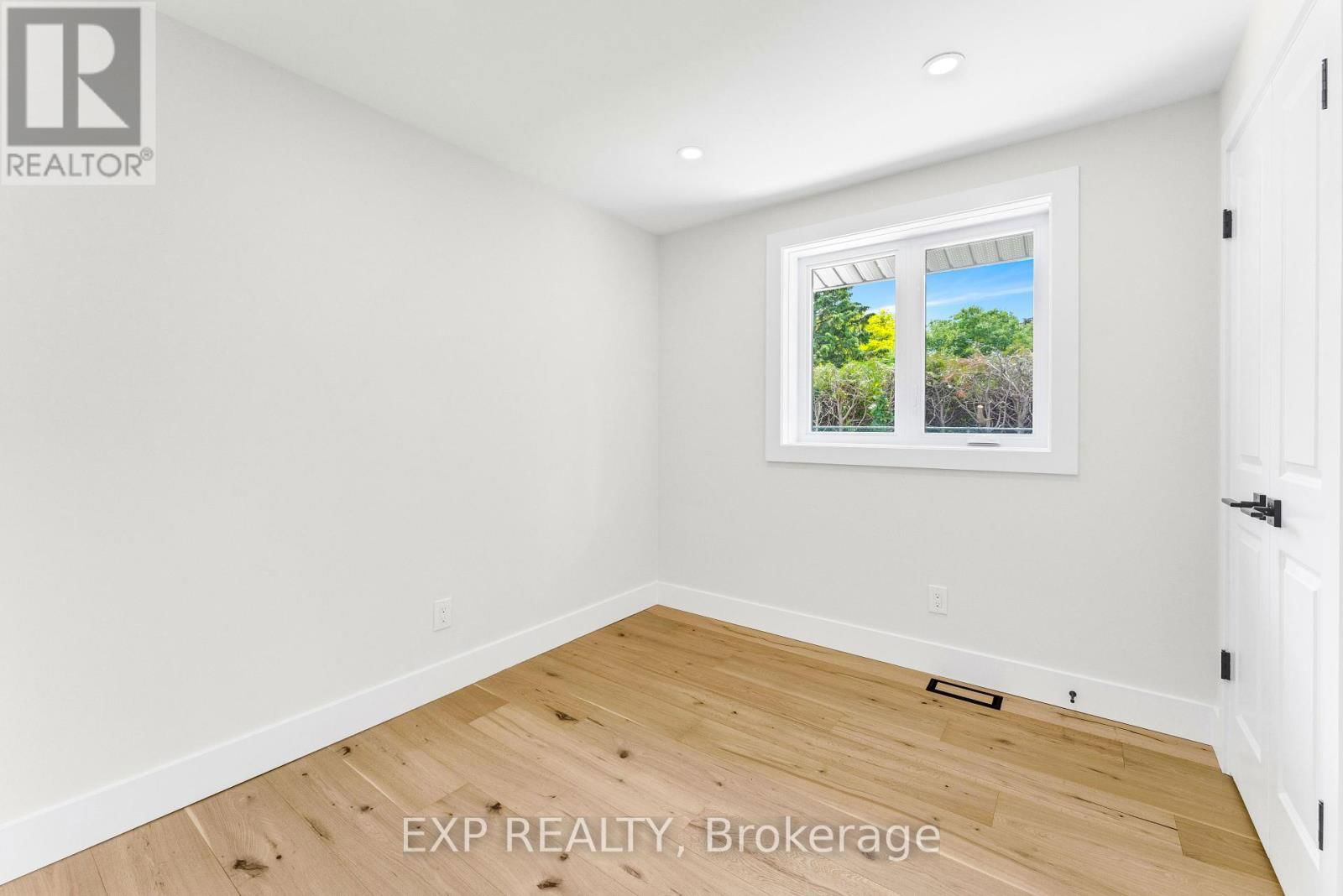 643 HANLON ROAD Image 24