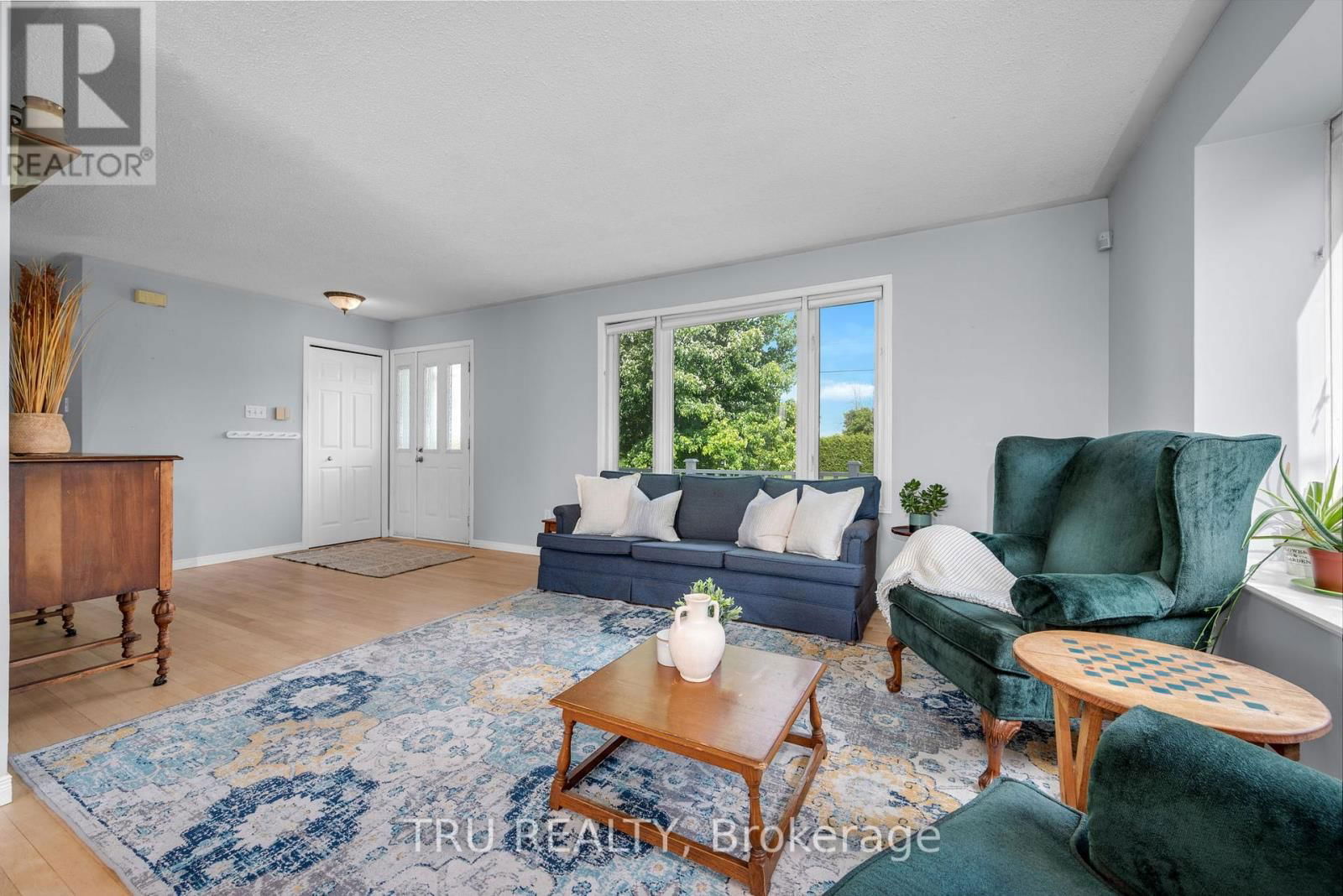1668 GROVES ROAD Image 14
