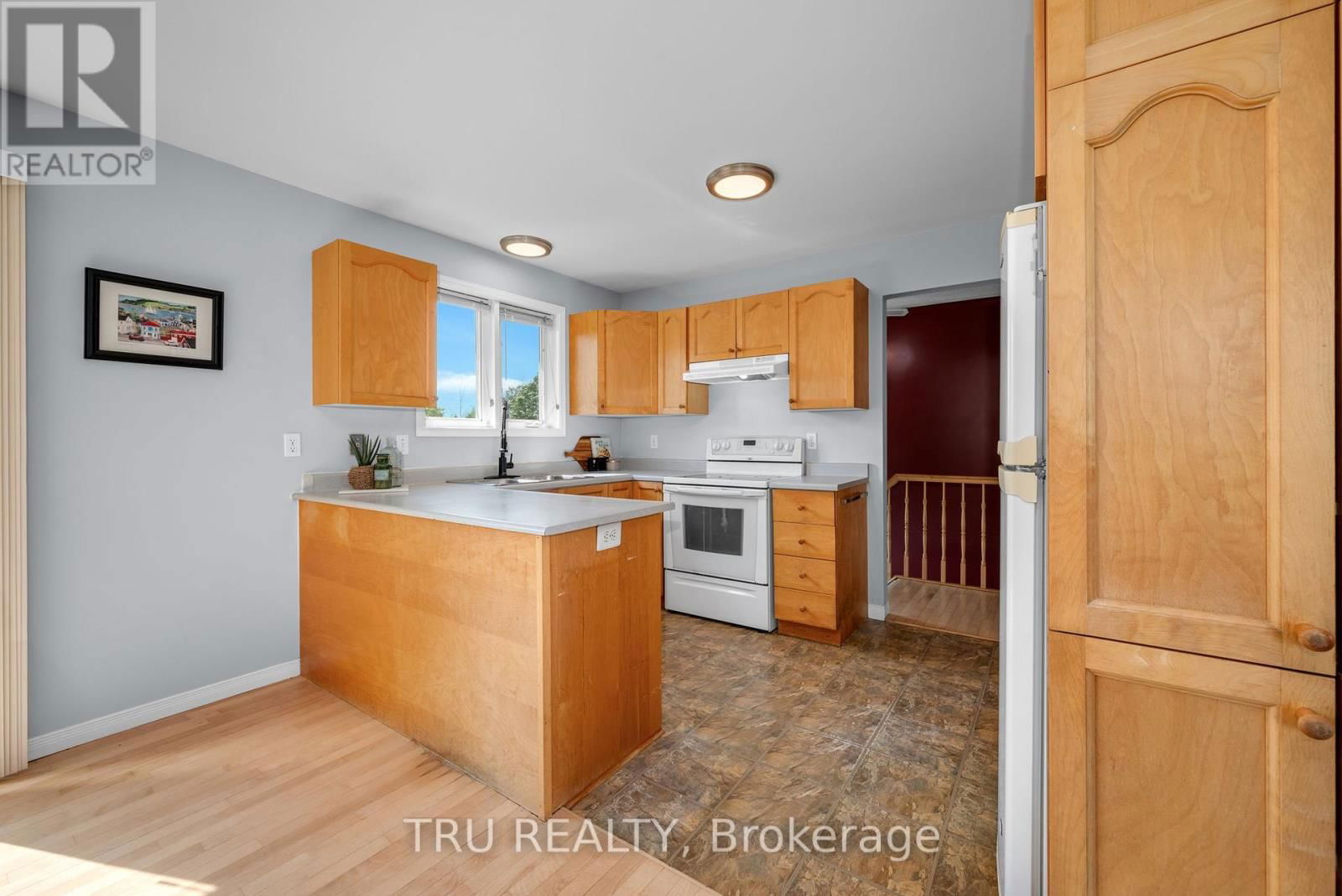 1668 GROVES ROAD Image 20