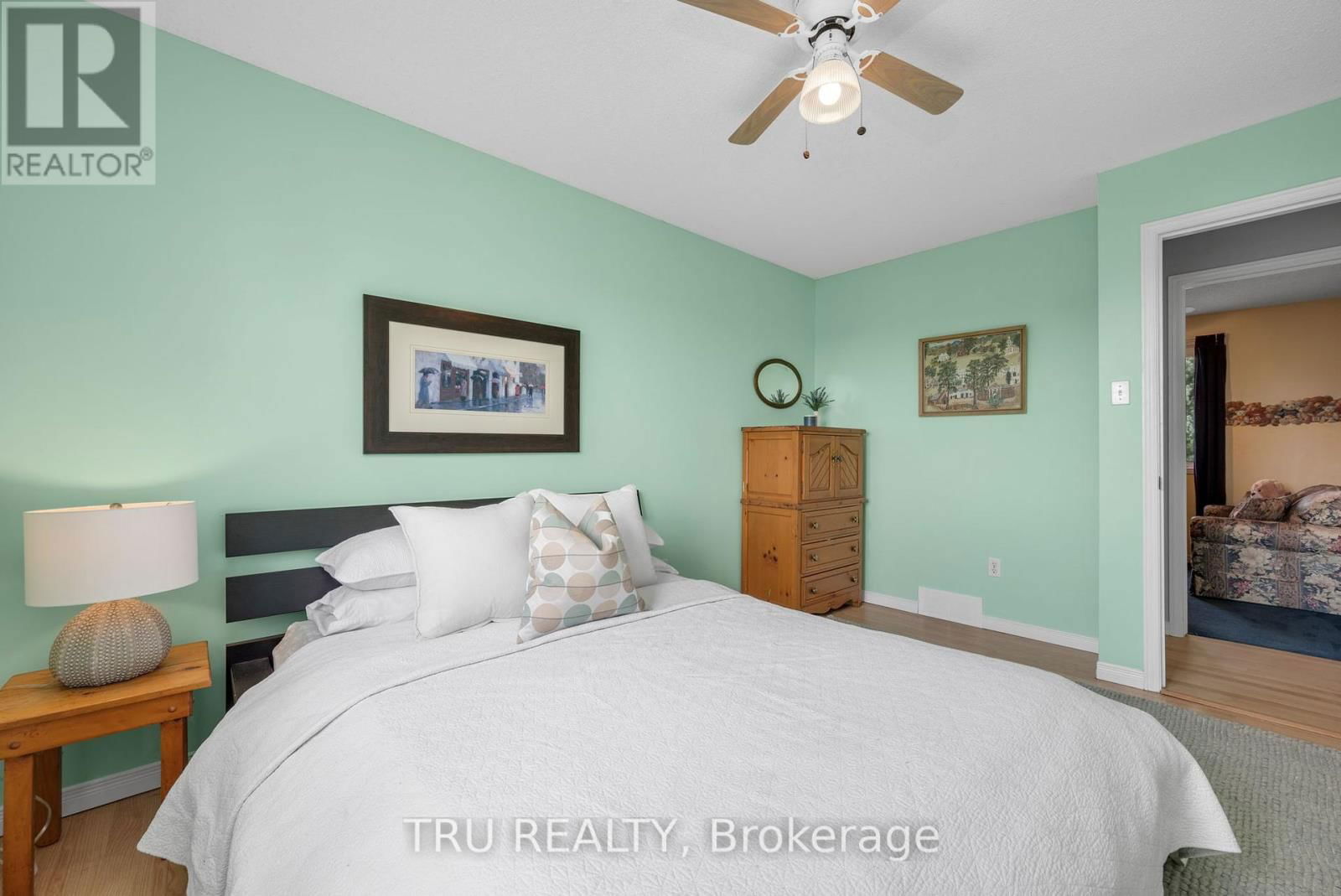 1668 GROVES ROAD Image 25